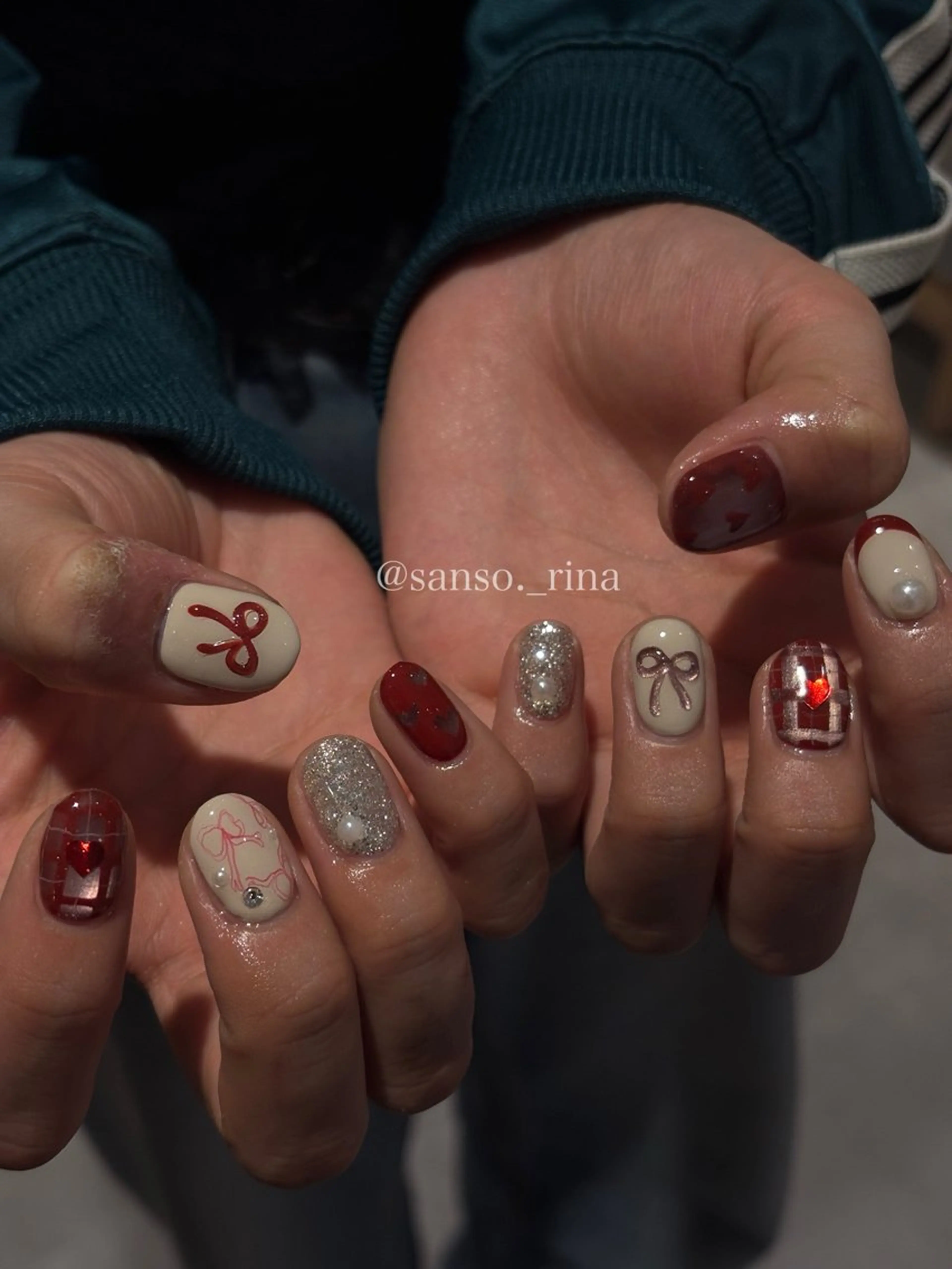 ネイル ハンドネイル フットネイル 早川 里奈のネイルデザイン