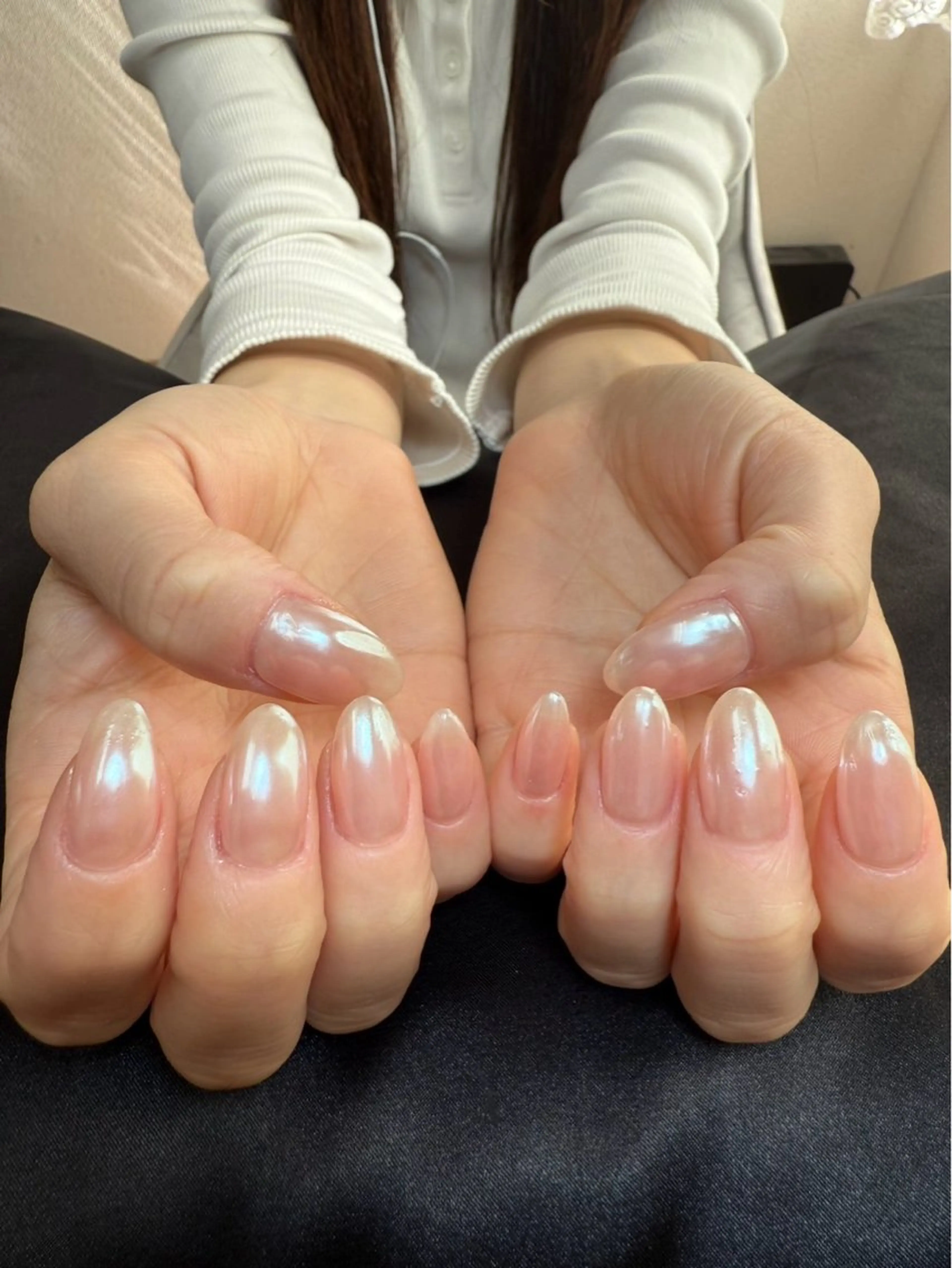 ネイル チークネイル 長さ出し フットネイル ジェルネイル 卒業式 𝓐𝓷𝓻𝓲 XiinhNailのネイルデザイン