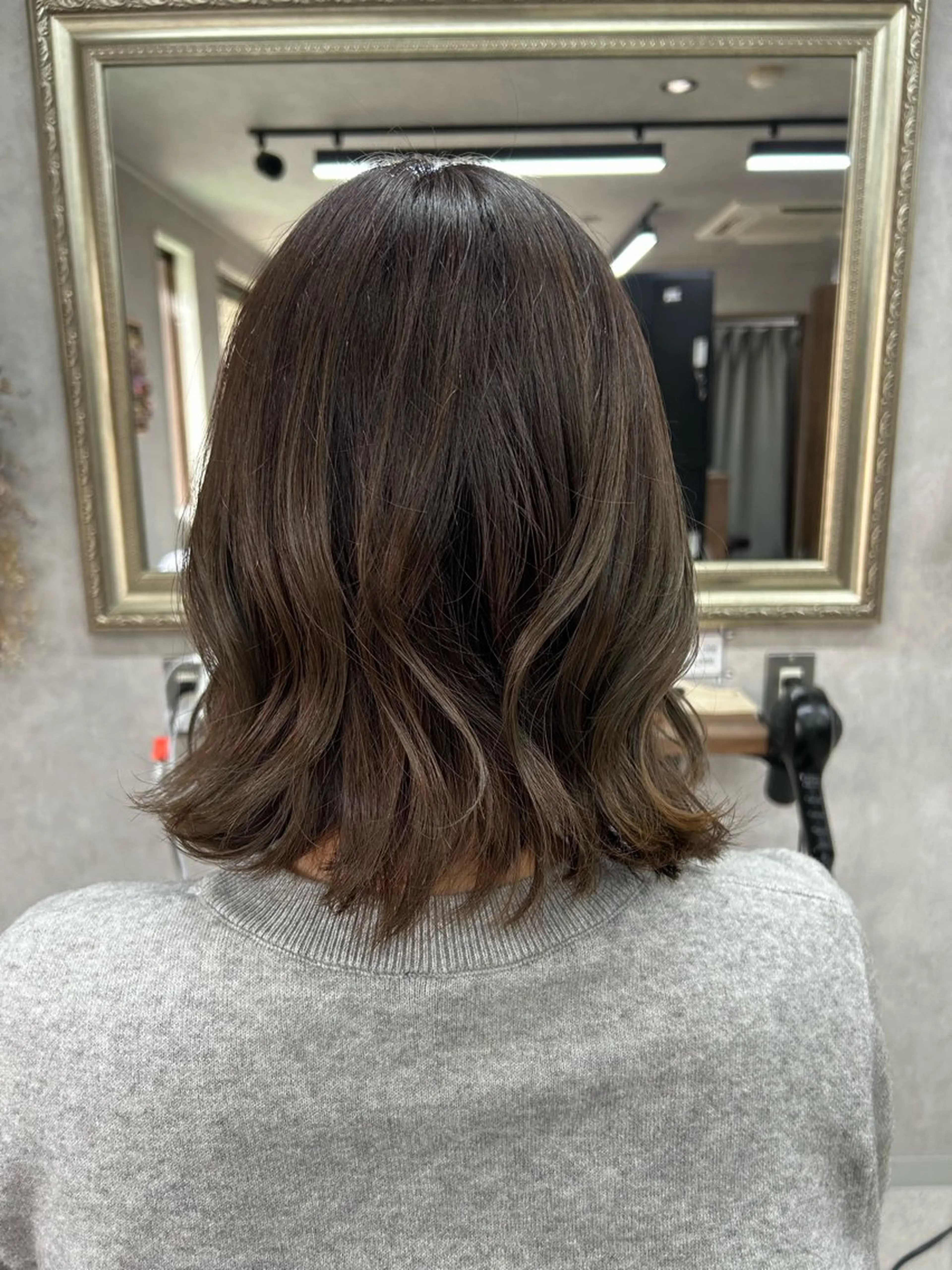 ミディアム カラー Lien 深井店のヘアスタイル