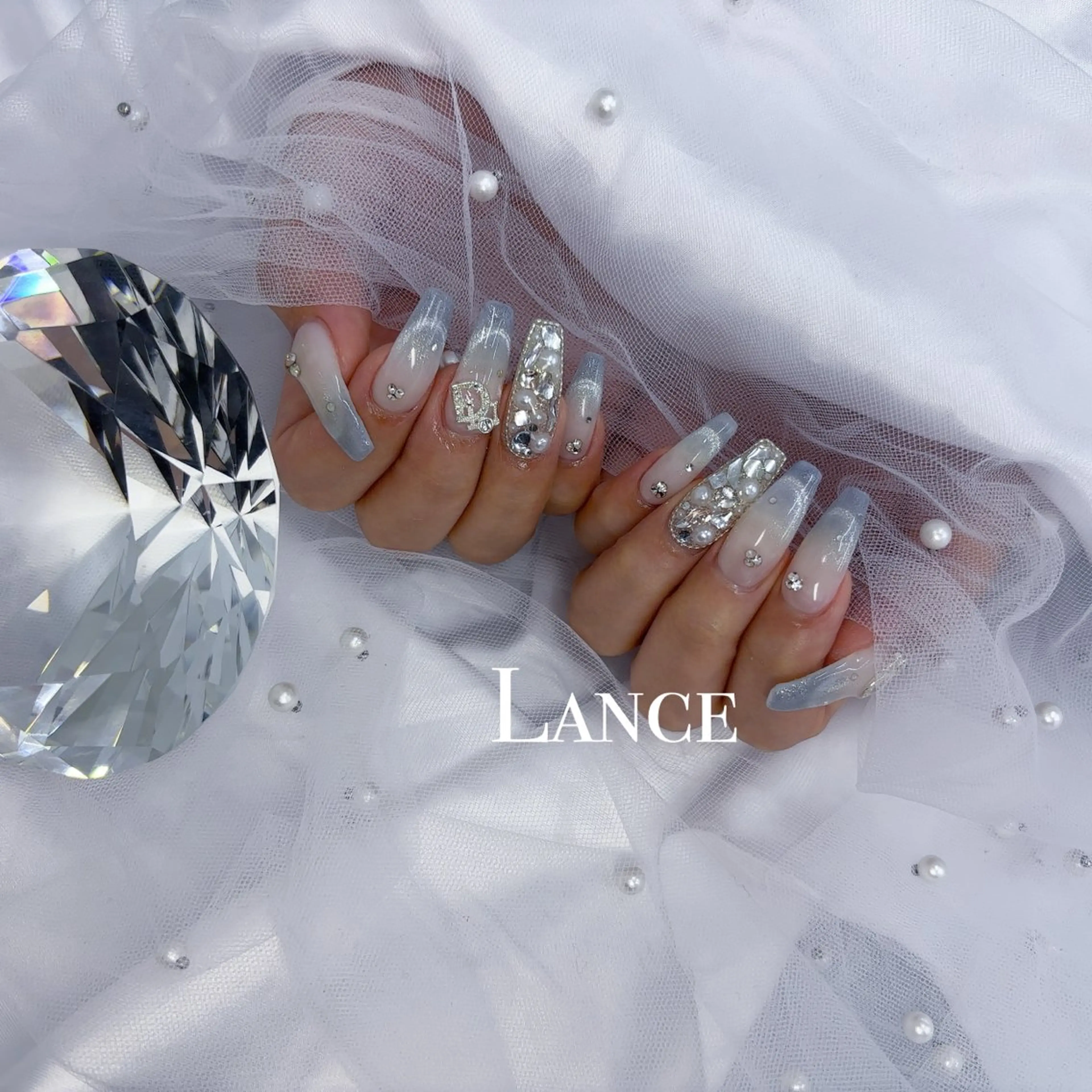 ネイル オーロラネイル フットネイル フレンチネイル ガラスフレンチ 氷ネイル・うるうるネイル ハンドネイル Lance nailのネイルデザイン