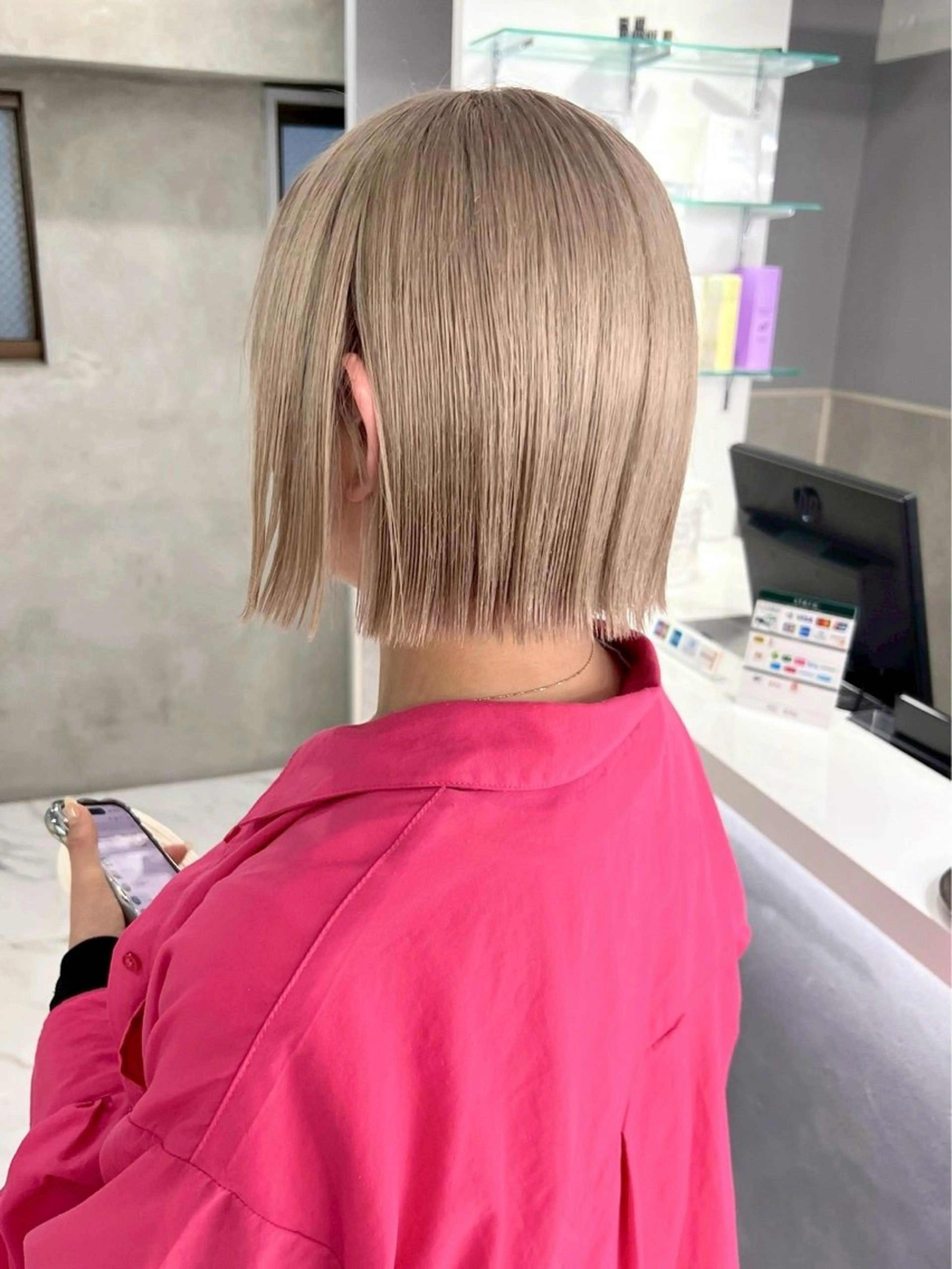 ショート kokomi/透明感 カラー/ヘアセットのヘアスタイル