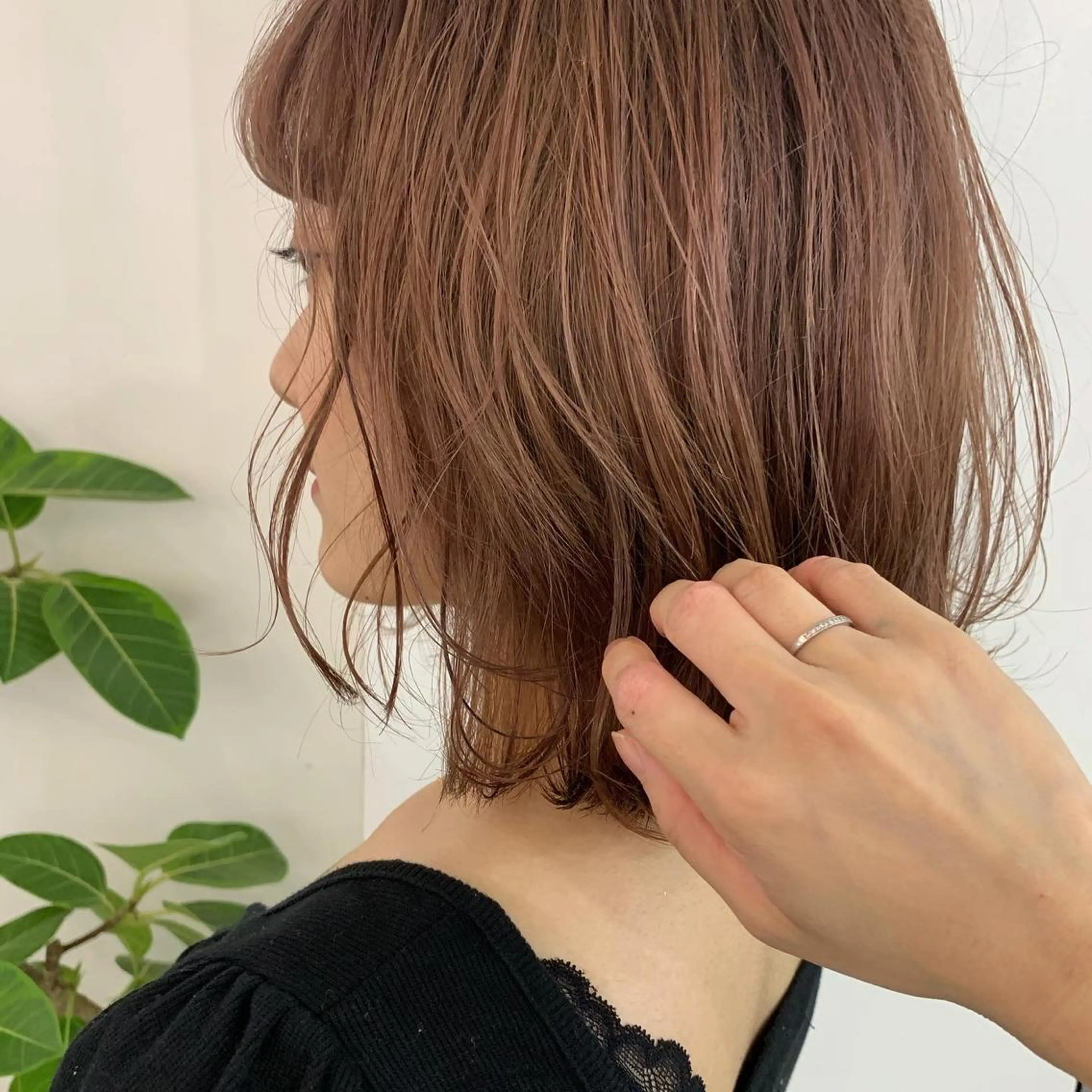 セミロング カラー ベージュカラー ピンクカラー ピンクベージュ fit /HONOKAのヘアスタイル