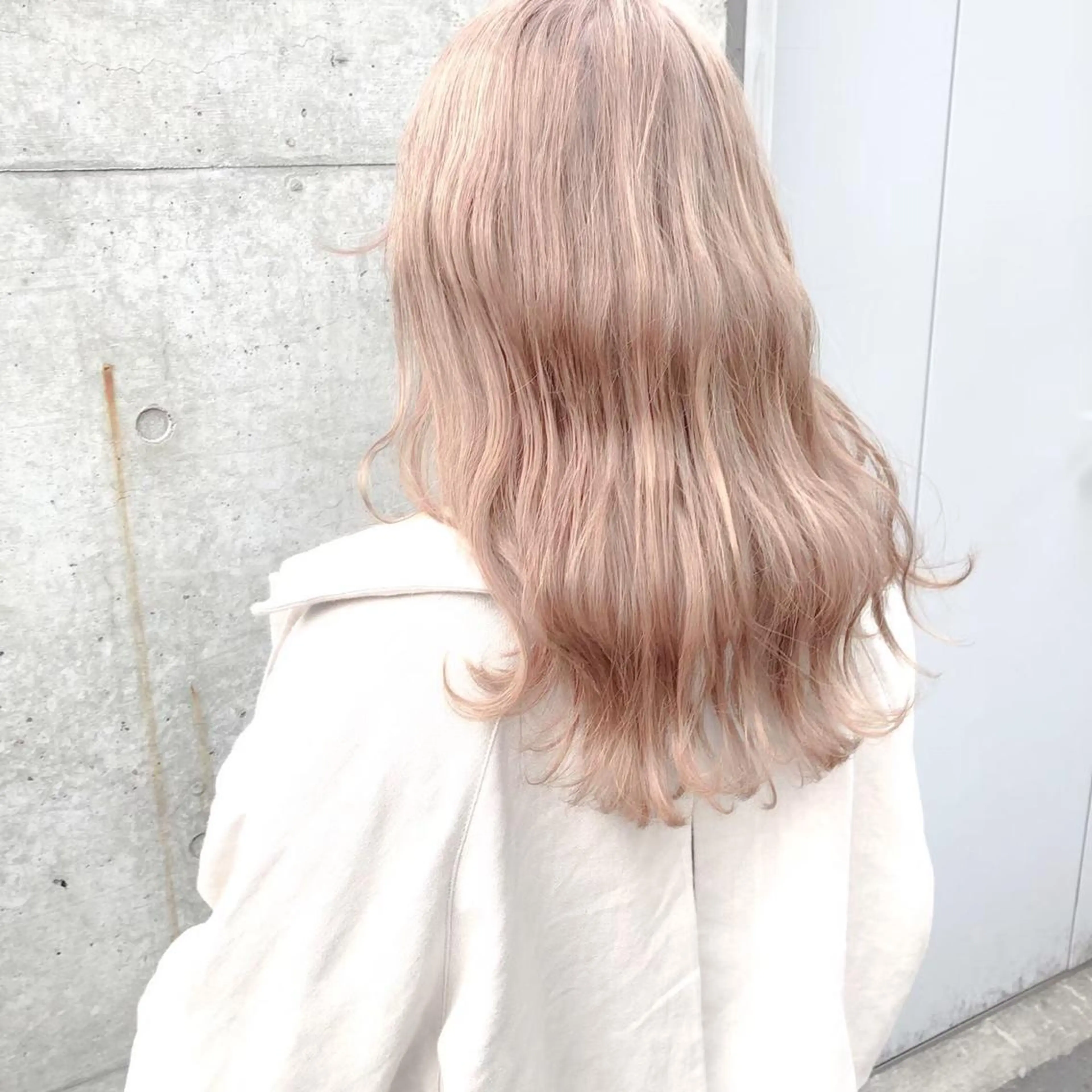 セミロング カラー アッシュ アッシュグレー ベージュカラー 黒髪 ブリーチ ヘアカラー トリートメント ヘアセット 💕ブリーチ/ヘアメ 🎀YUUKAのヘアスタイル