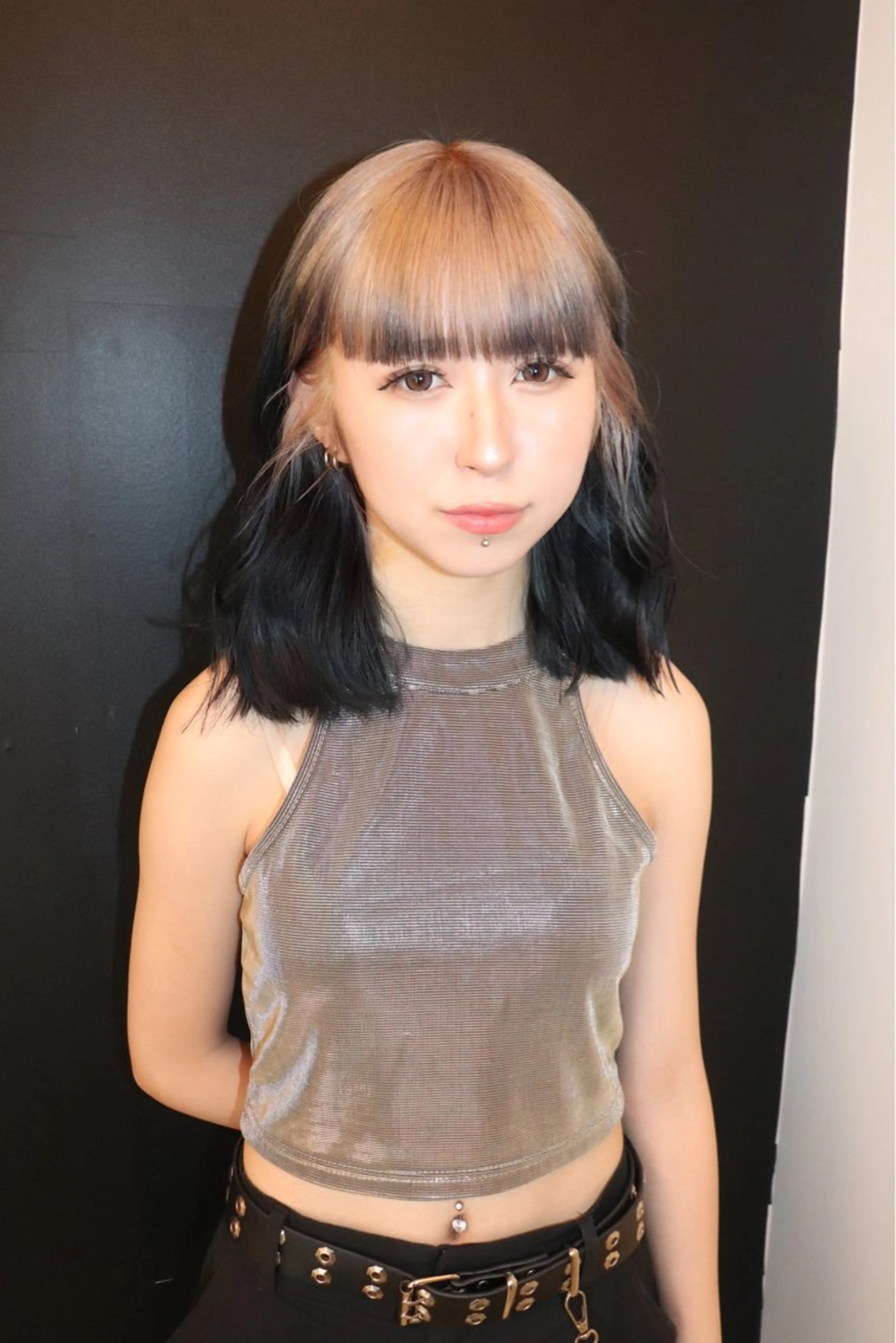 セミロング カラー ヘアアレンジ ヘアカラー @kyoniyy KYONIのヘアスタイル