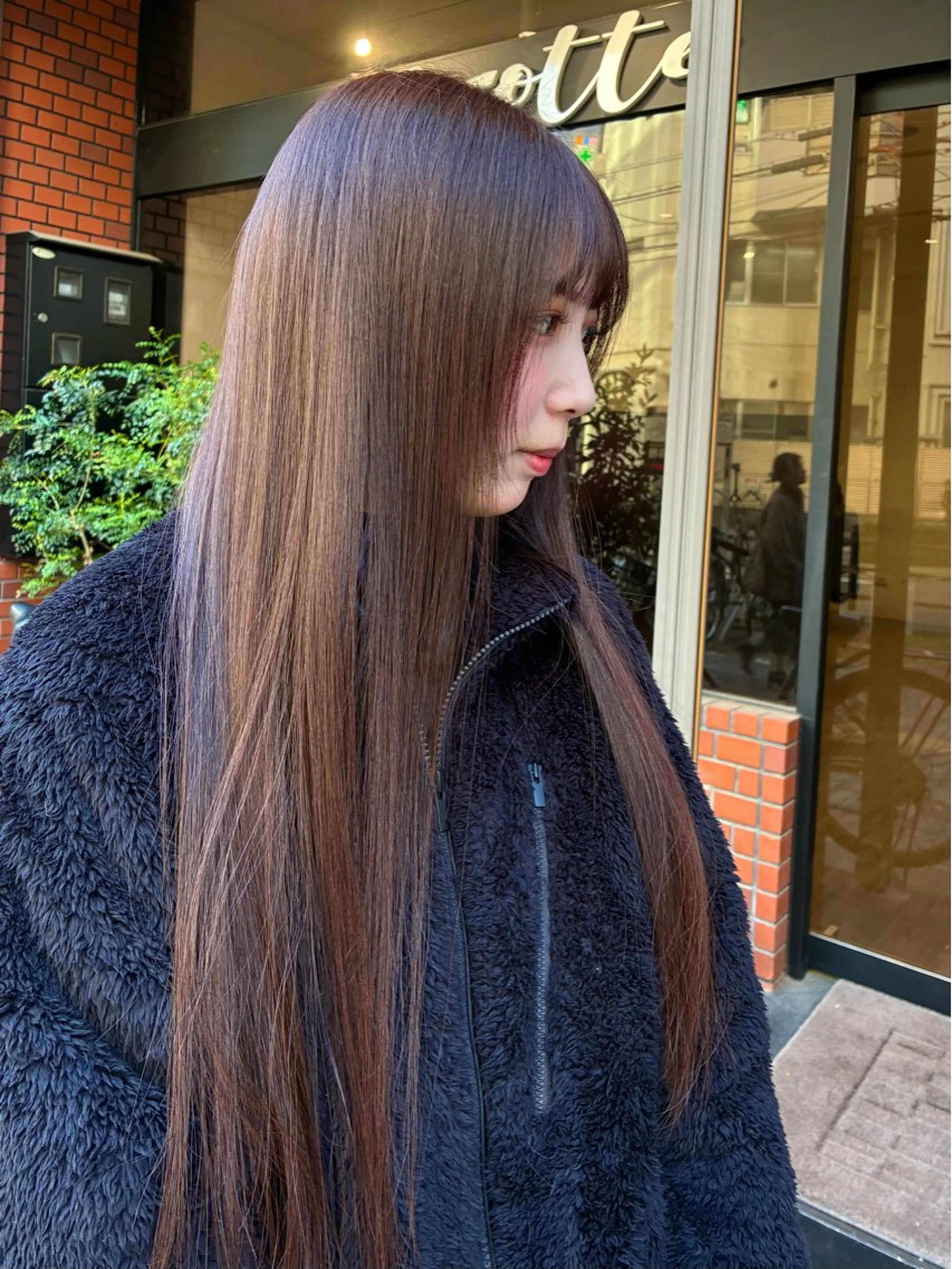 ロング ピンクブラウン cocotte🦋 miyuのヘアスタイル