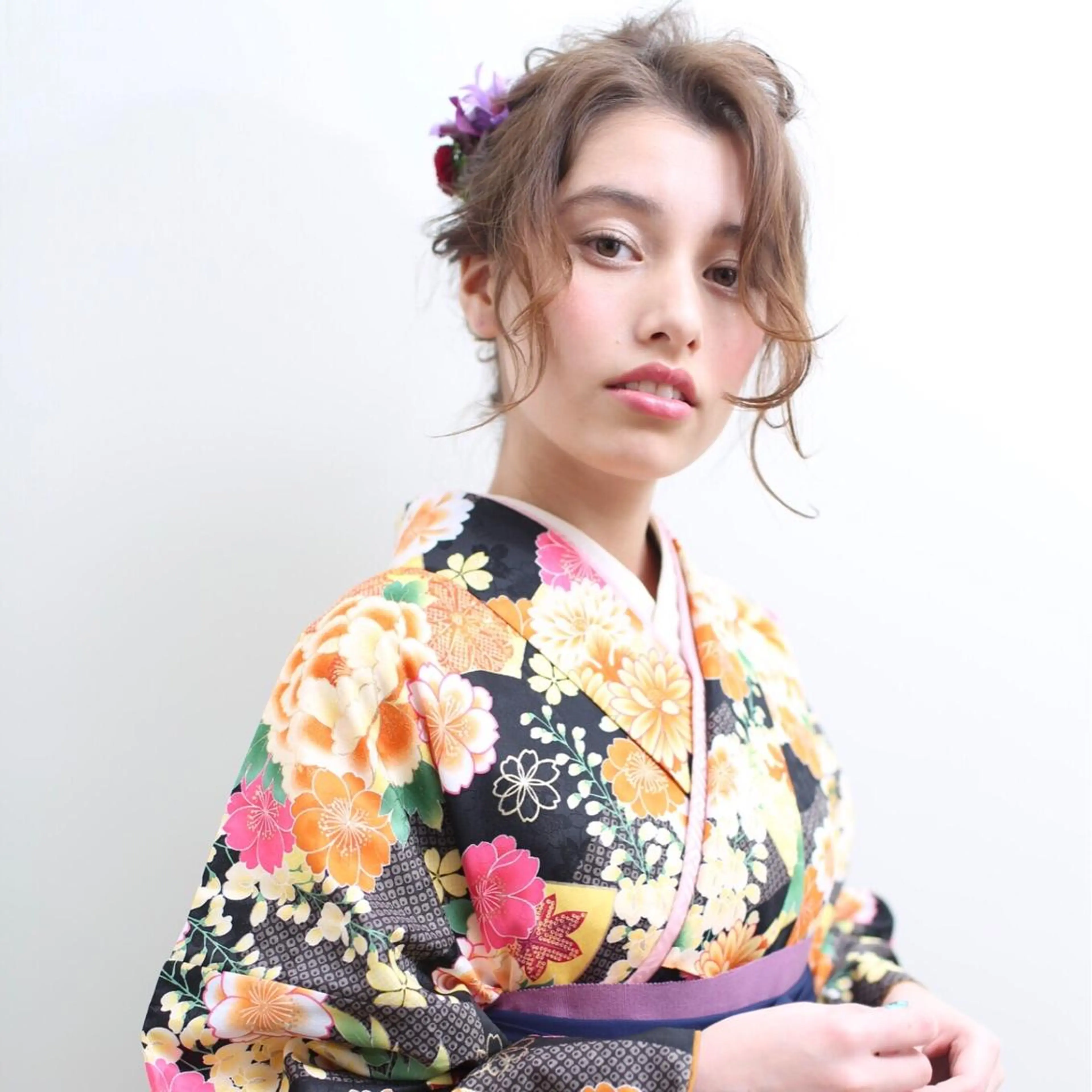 ヘアアレンジ 卒業式のヘアスタイル 🪐脱白髪染め 🪐松尾菜々美のヘアスタイル