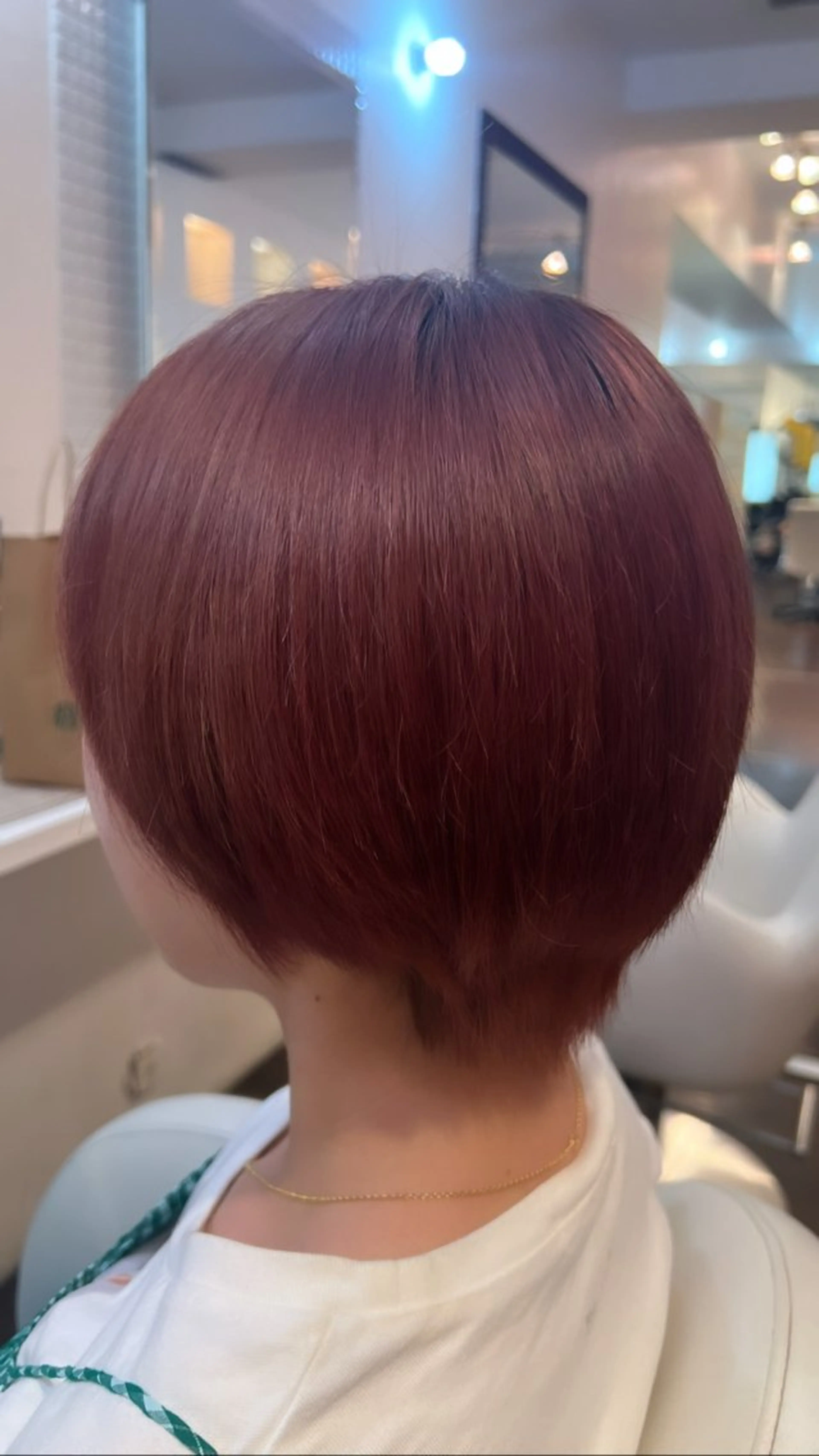 ショート カラー kingdom青山店 小宮愛理のヘアスタイル