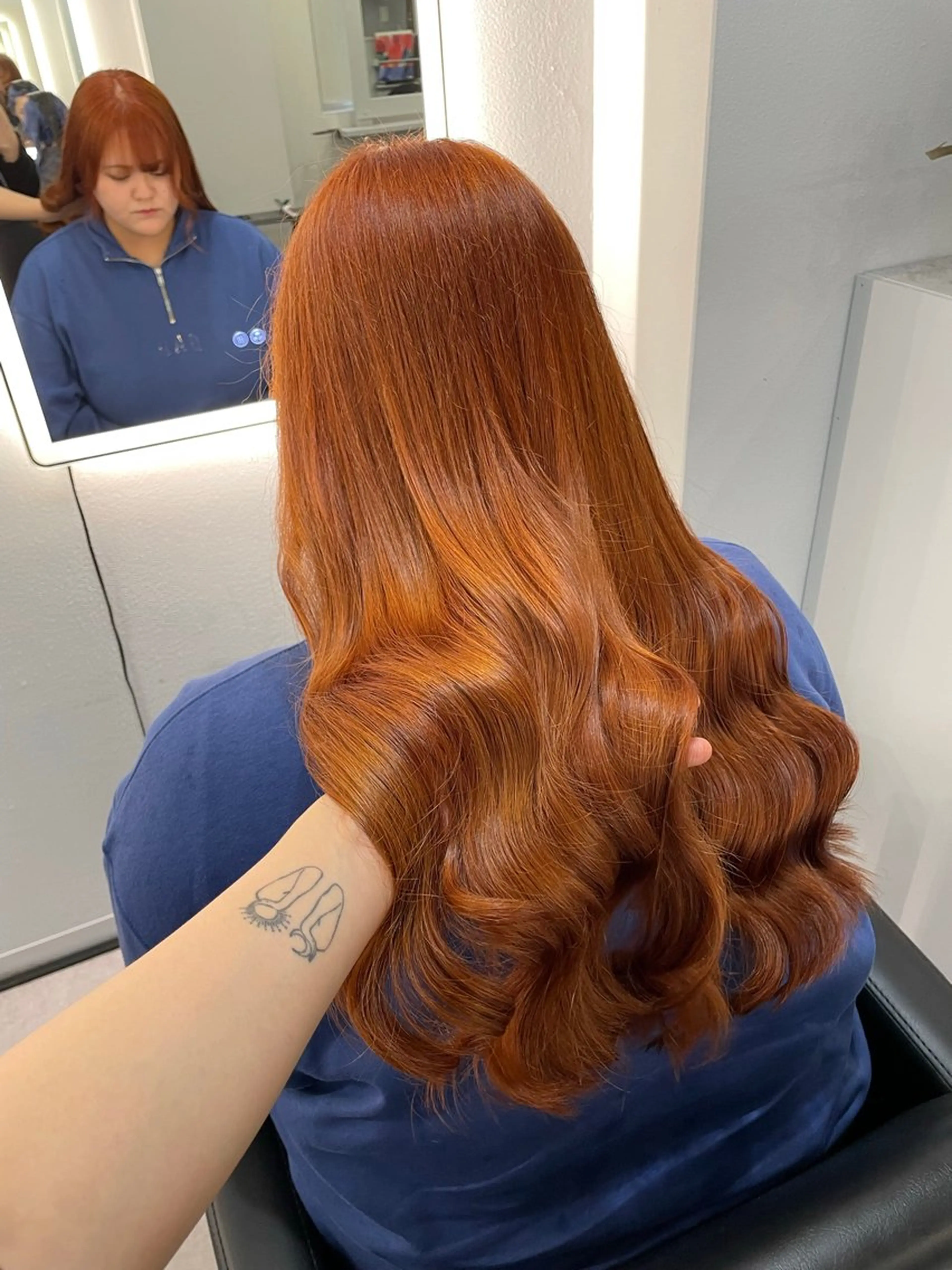 ロング カラー Cielro/ダブル カラー/西田咲希のヘアスタイル