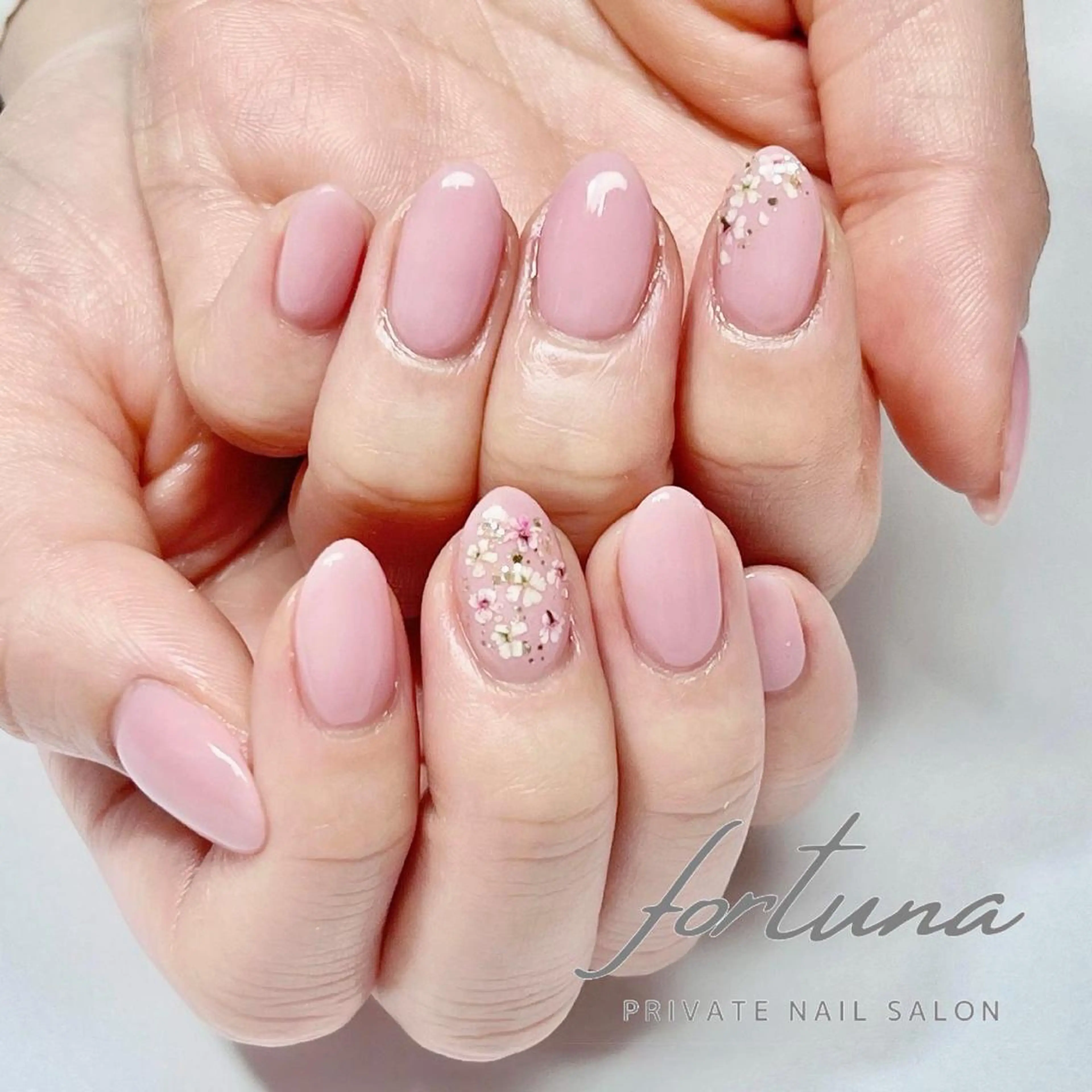 ネイル 桜ネイル フラワーネイル 春ネイル ハンドネイル fortuna 武藤裕美のネイルデザイン