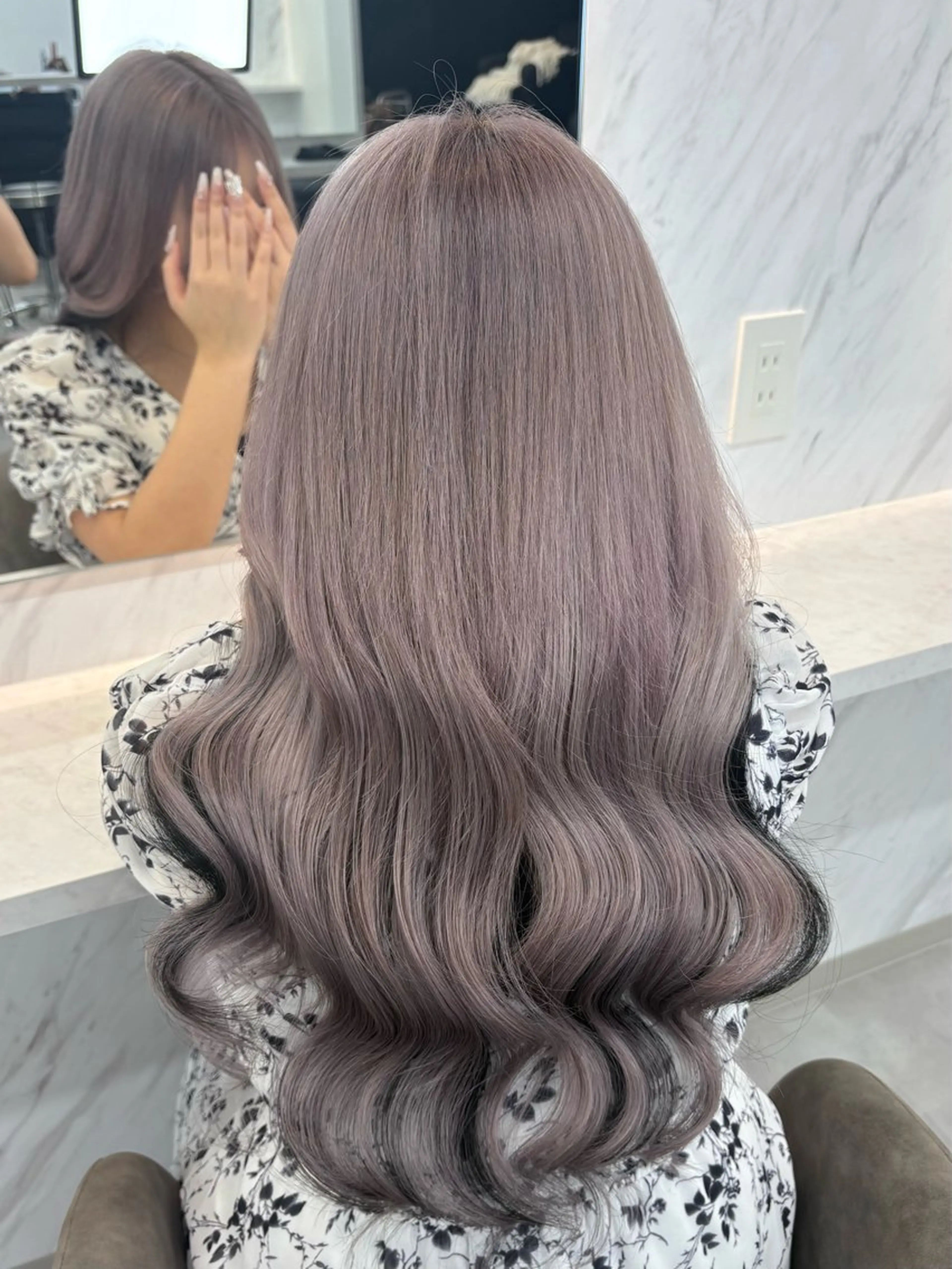 ロング エクステ ヘアカラー エクステ Lapis所属・韓国レイヤーカット/ AIRIのヘアスタイル