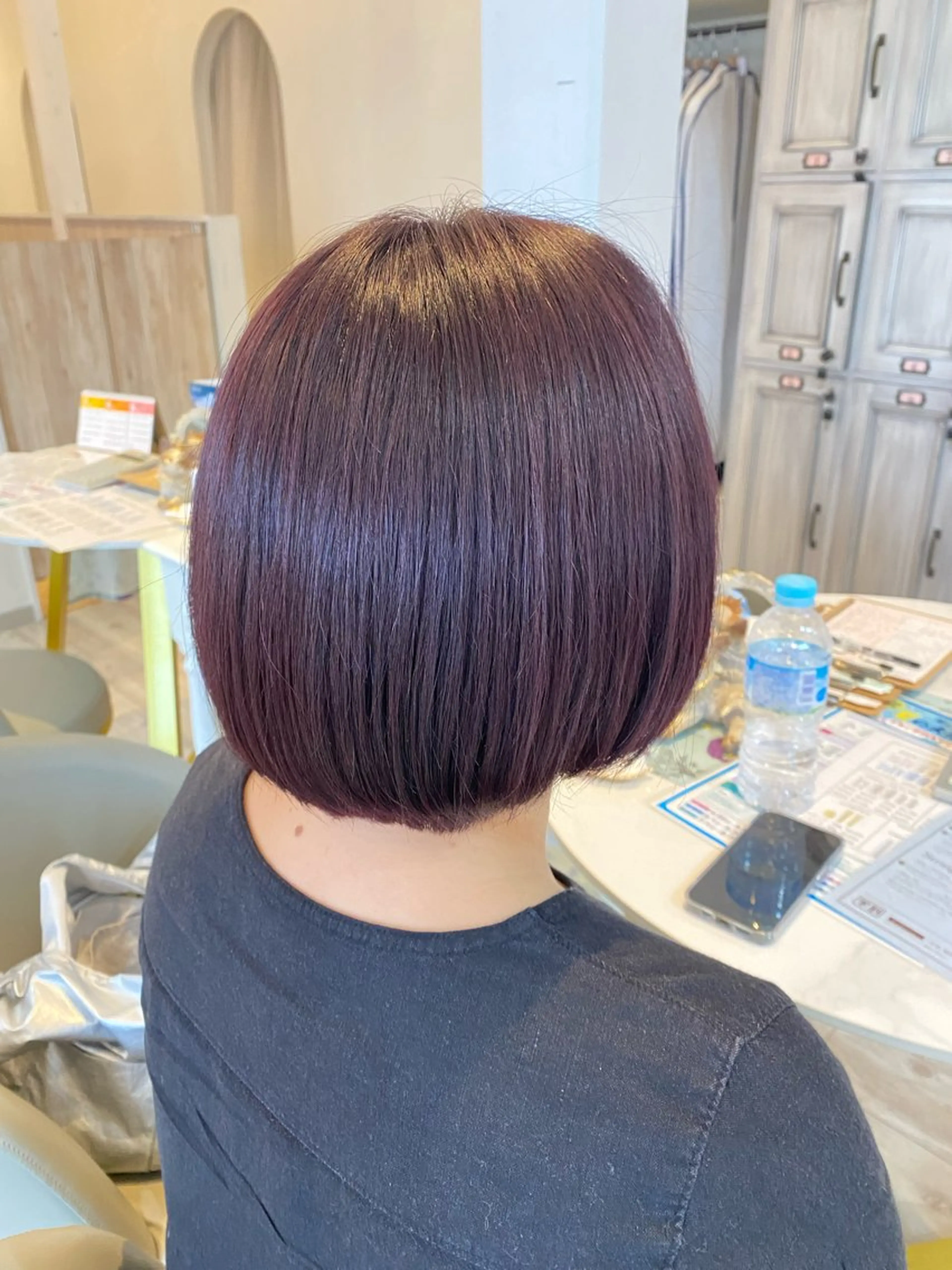 ショート ボブ かまだ しおりのヘアスタイル