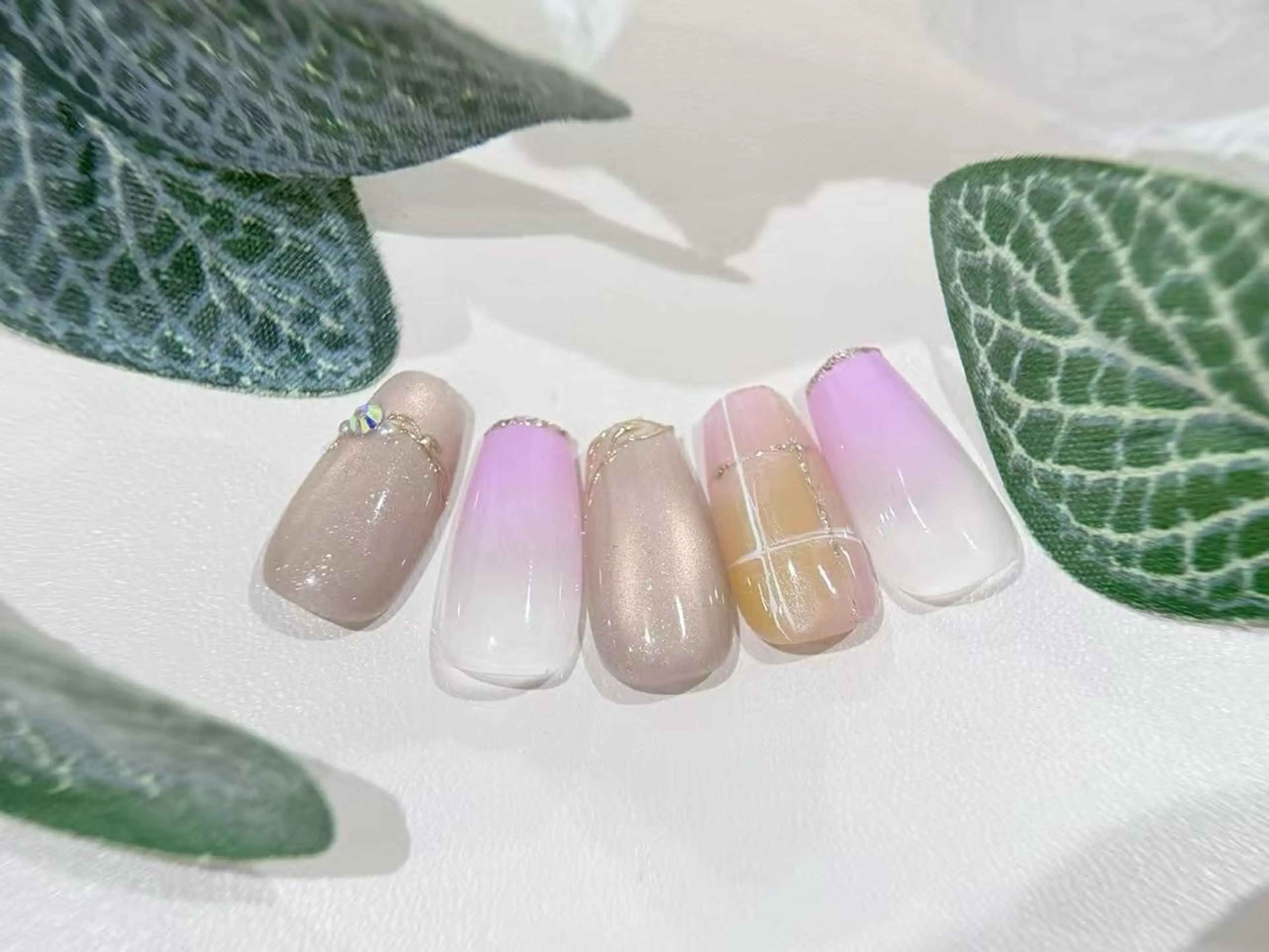 ネイル M+  Beauty Salonのネイルデザイン