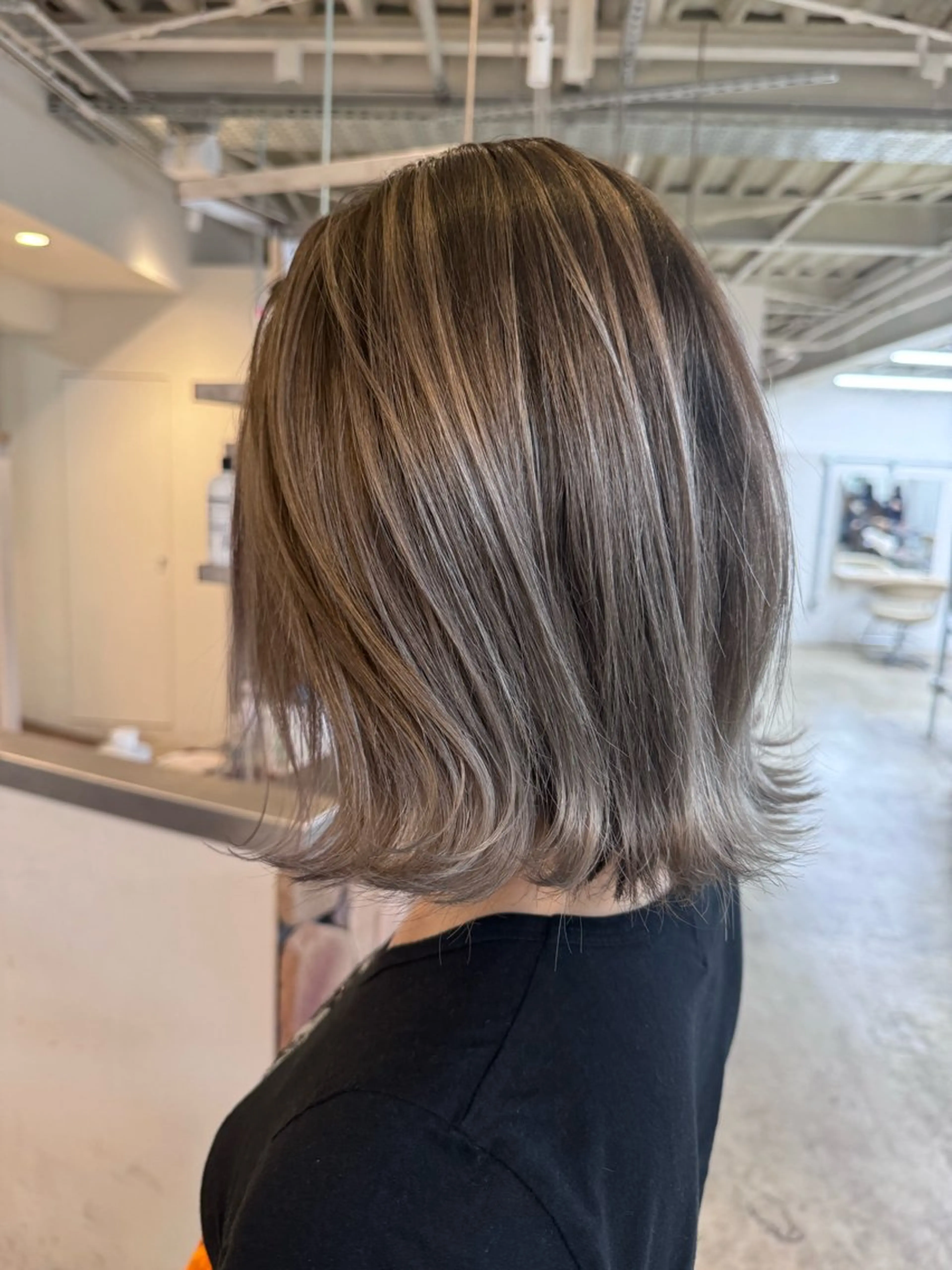 ミディアム fand / HINAのヘアスタイル