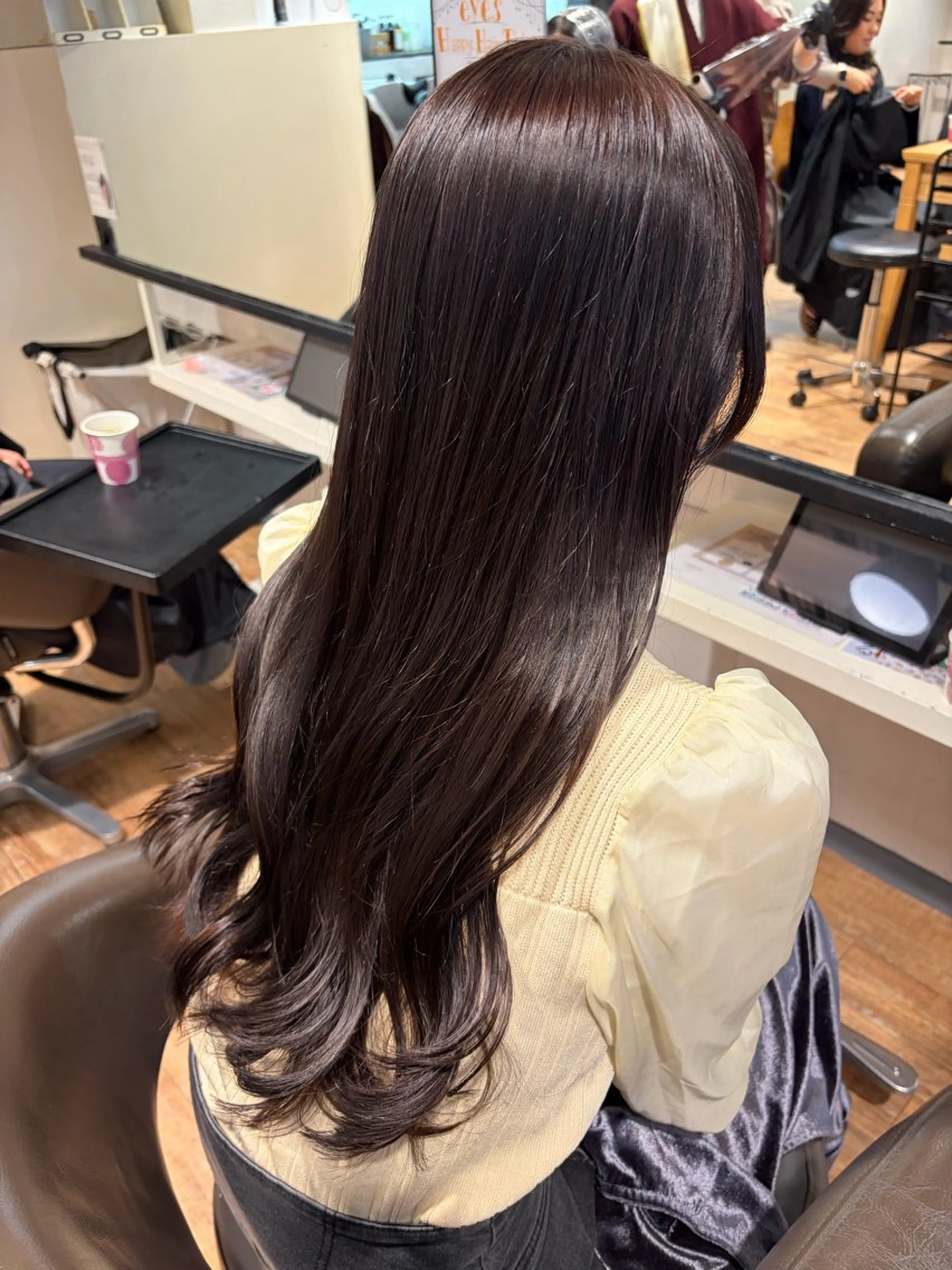 ロング カット ヘアカラー トリートメント hip's eyes 渡辺舜のヘアスタイル