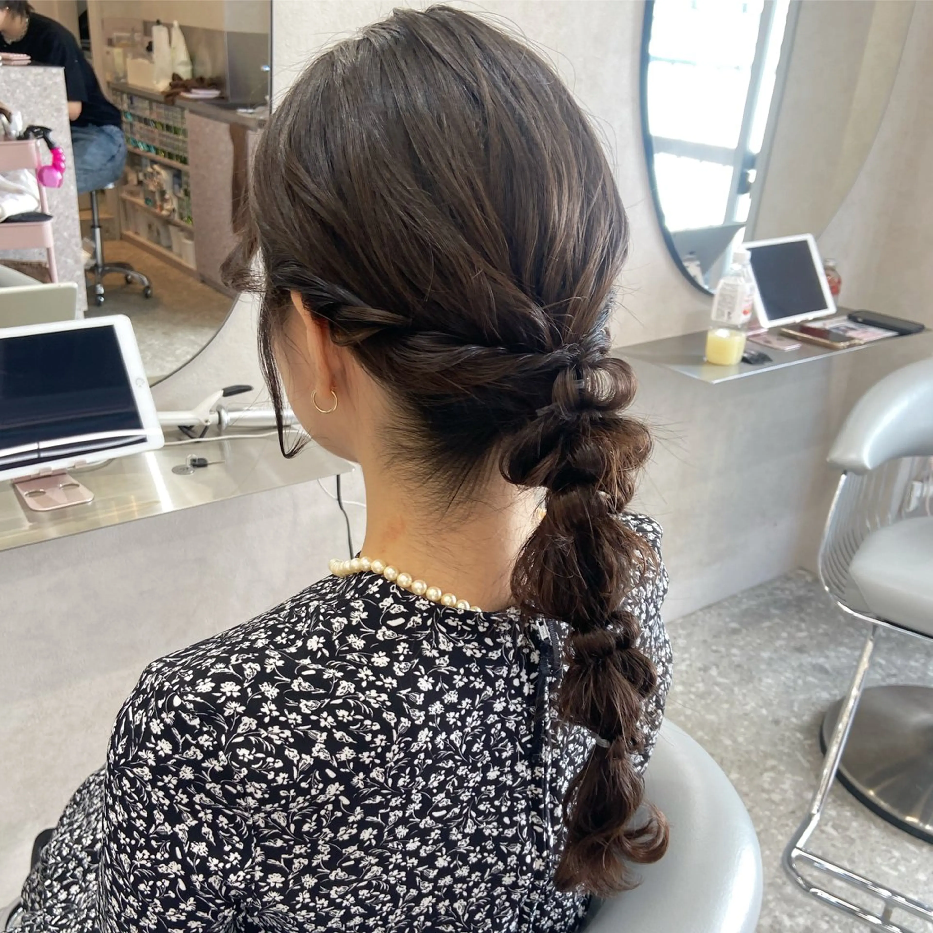 セミロング ヘアアレンジ 結婚式・ブライダル ヘアセット 新宿/韓国ヘア 中明度カラー/かやのヘアスタイル