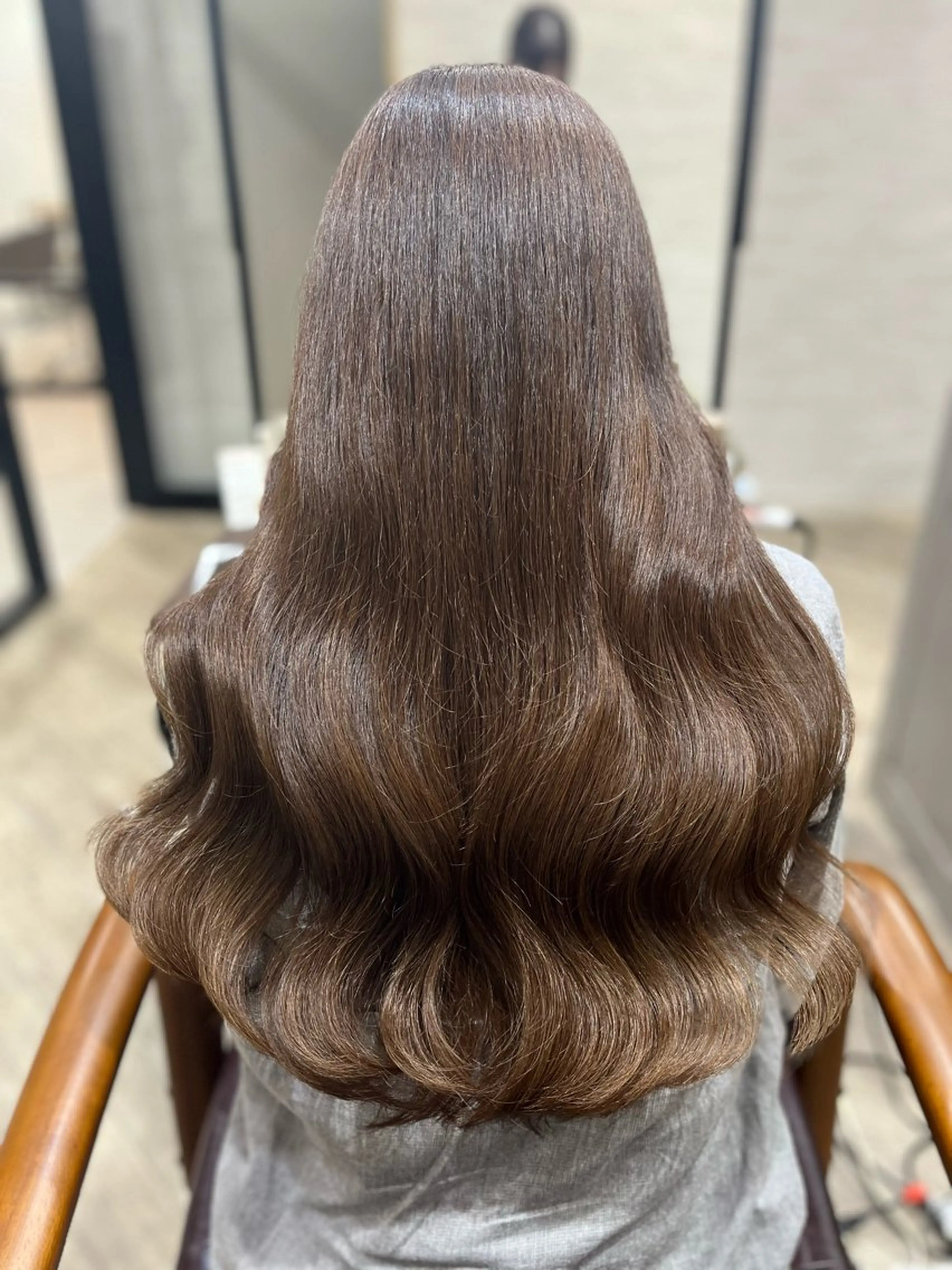 ロング カラー ベージュカラー ラベンダーカラー ラベンダーベージュ 🫧ぷる艶カラー🫧 Yuubi🦩のヘアスタイル