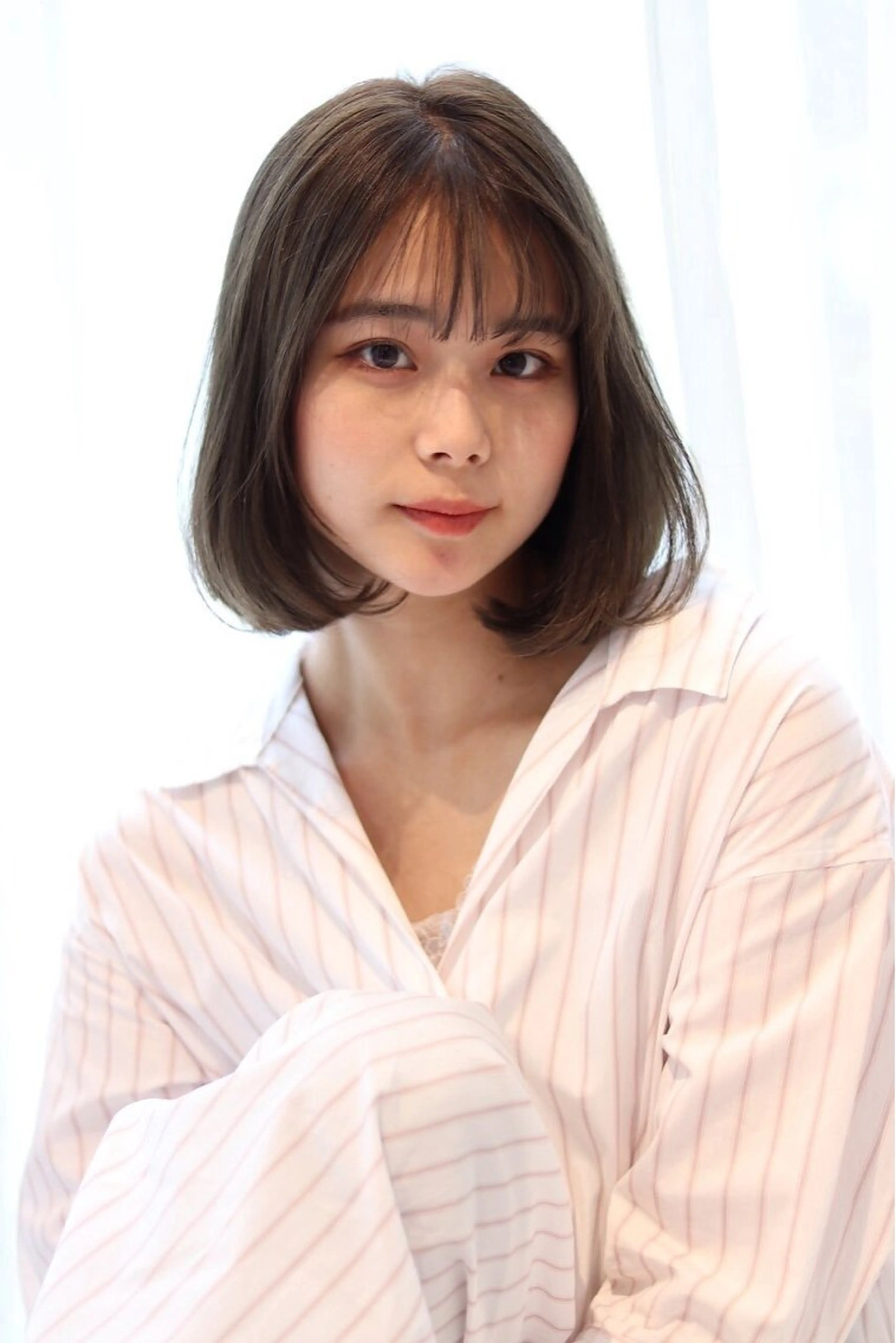 ミディアム 荻原心愛/ 暖色カラー🌷のヘアスタイル