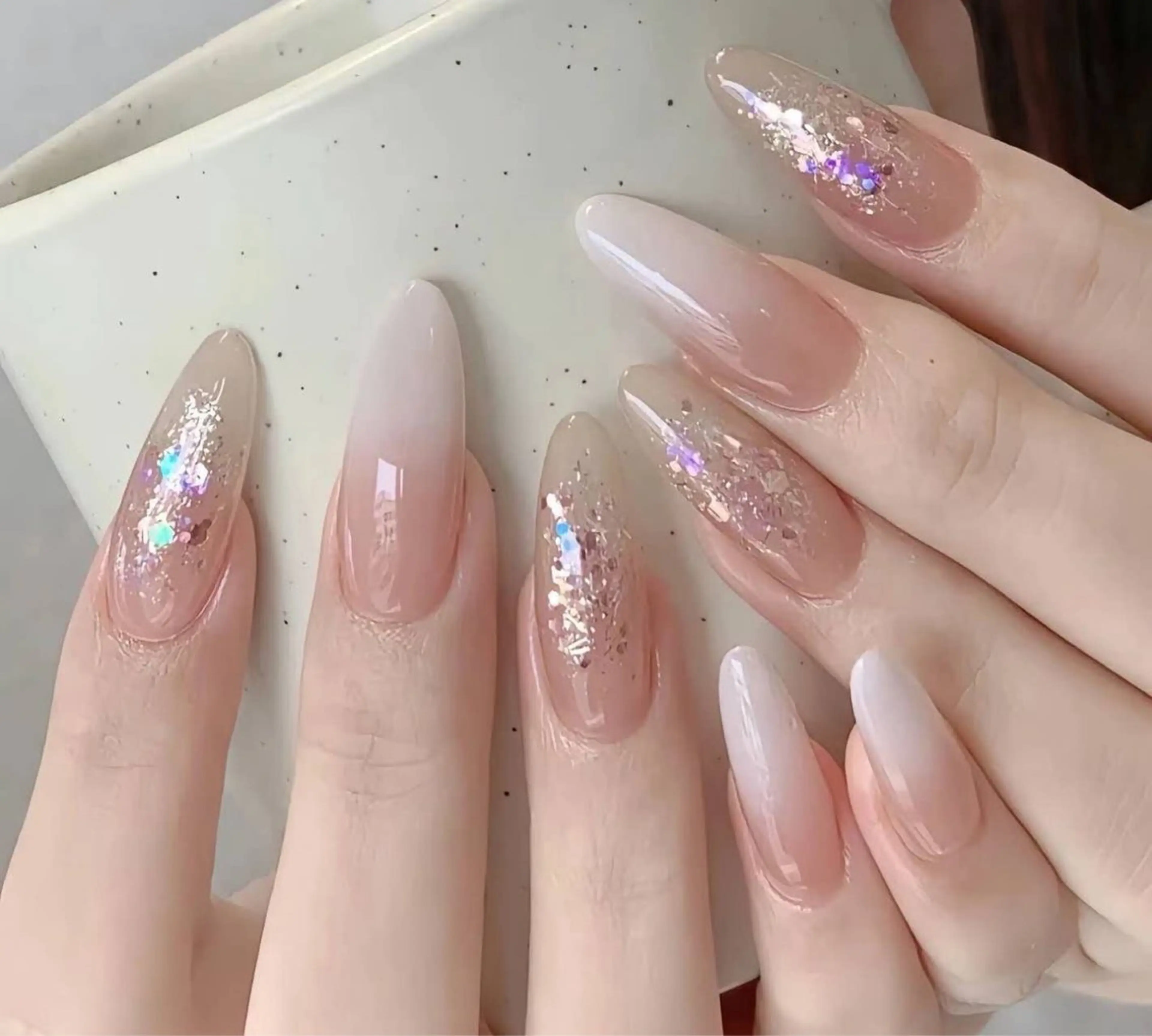 ネイル 小島 阿佑美のネイルデザイン