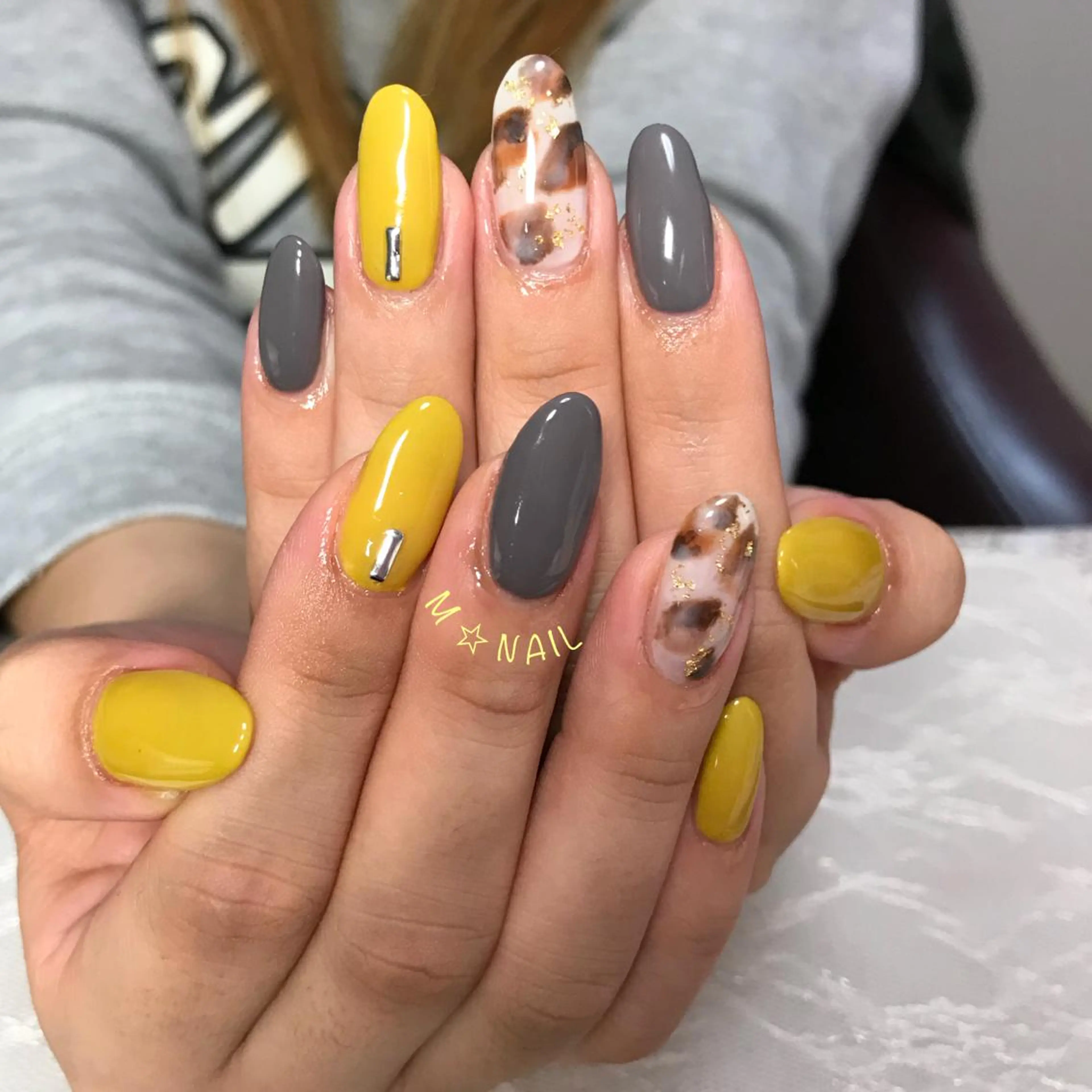 ネイル べっ甲ネイル ハンドネイル COCO +のエステ・リラクイメージ