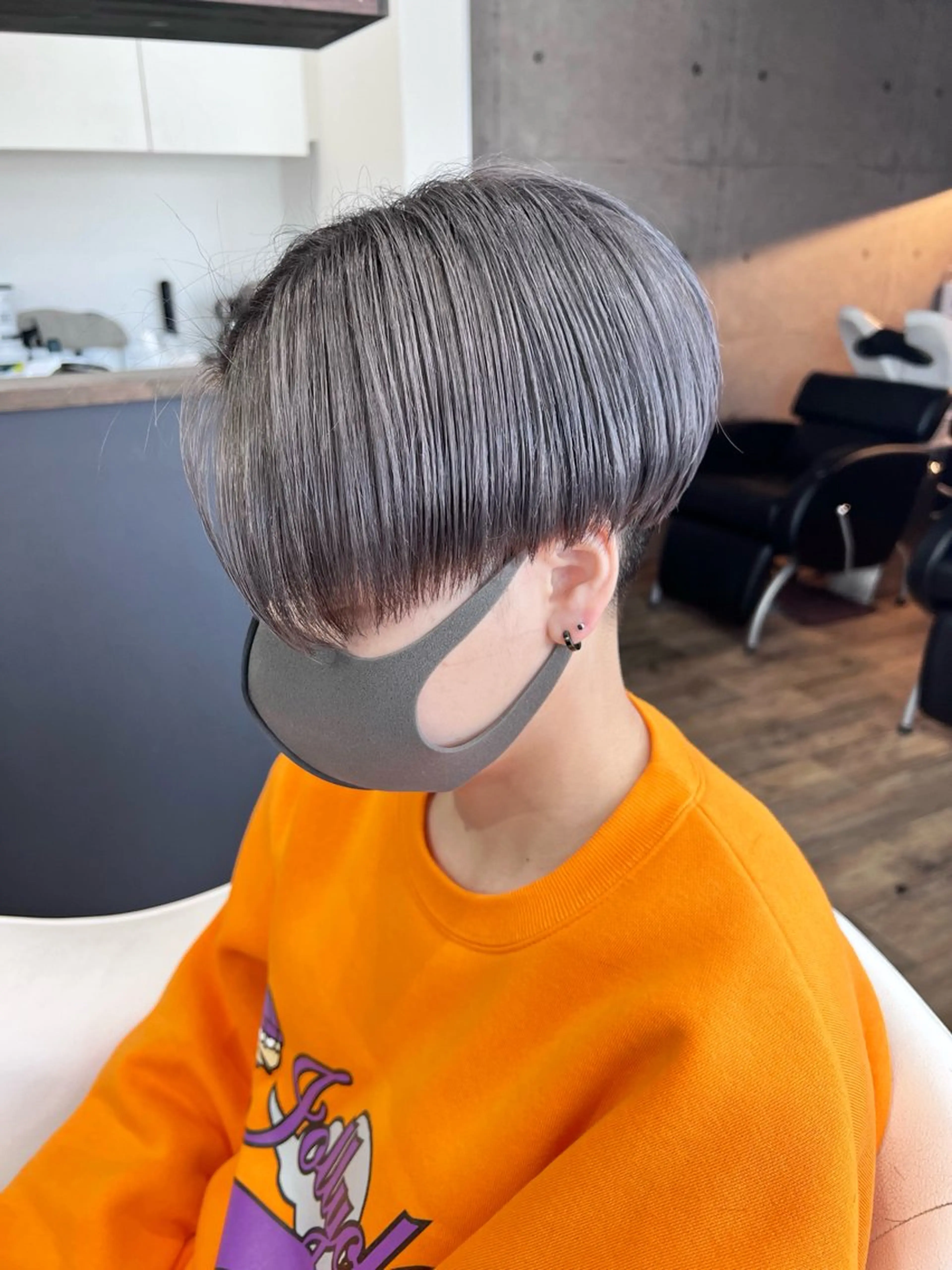 ショート カラー ヘアカラー トリートメント VIRAL ヴァイラルのヘアスタイル