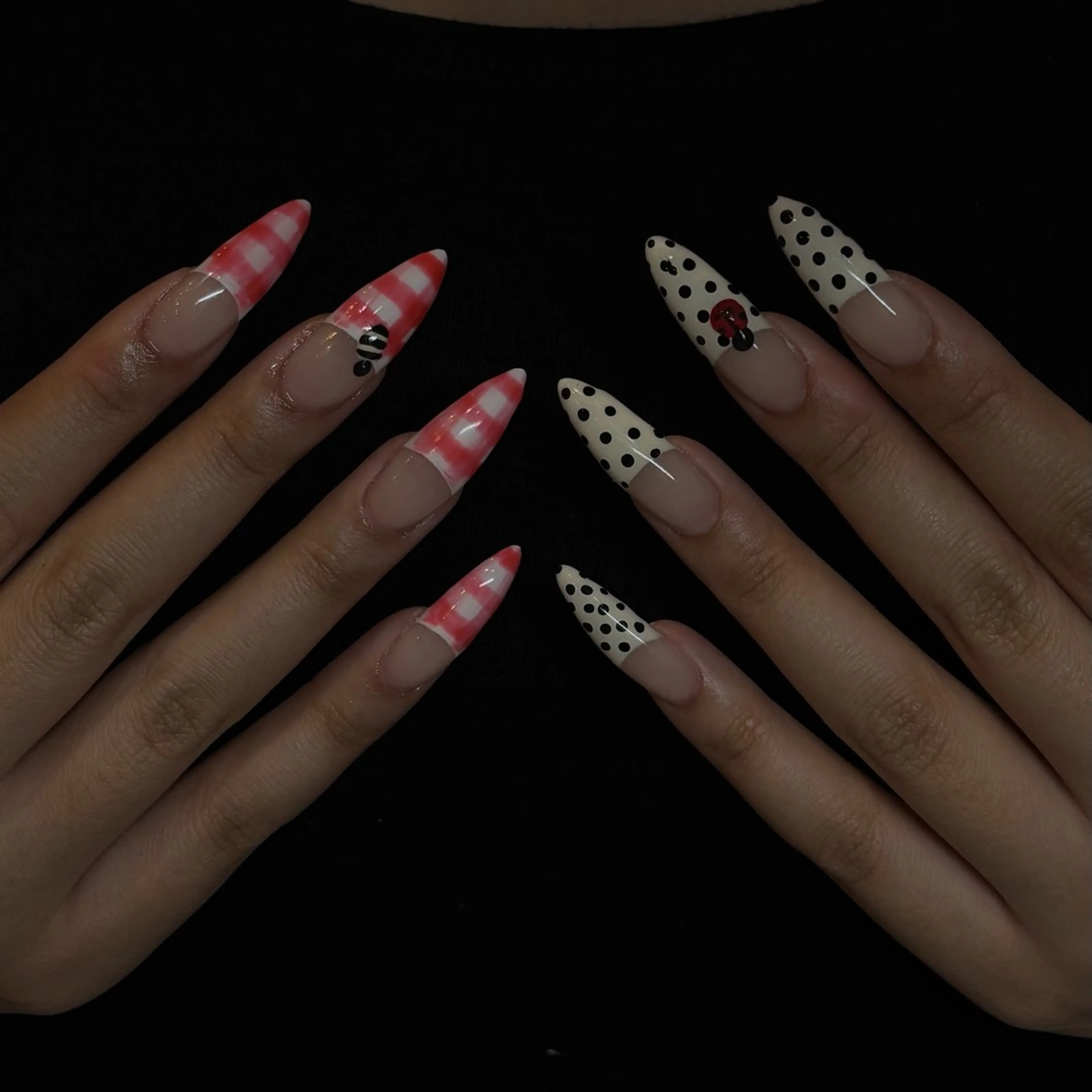 ネイル 渡邉 莉莉惟のネイルデザイン