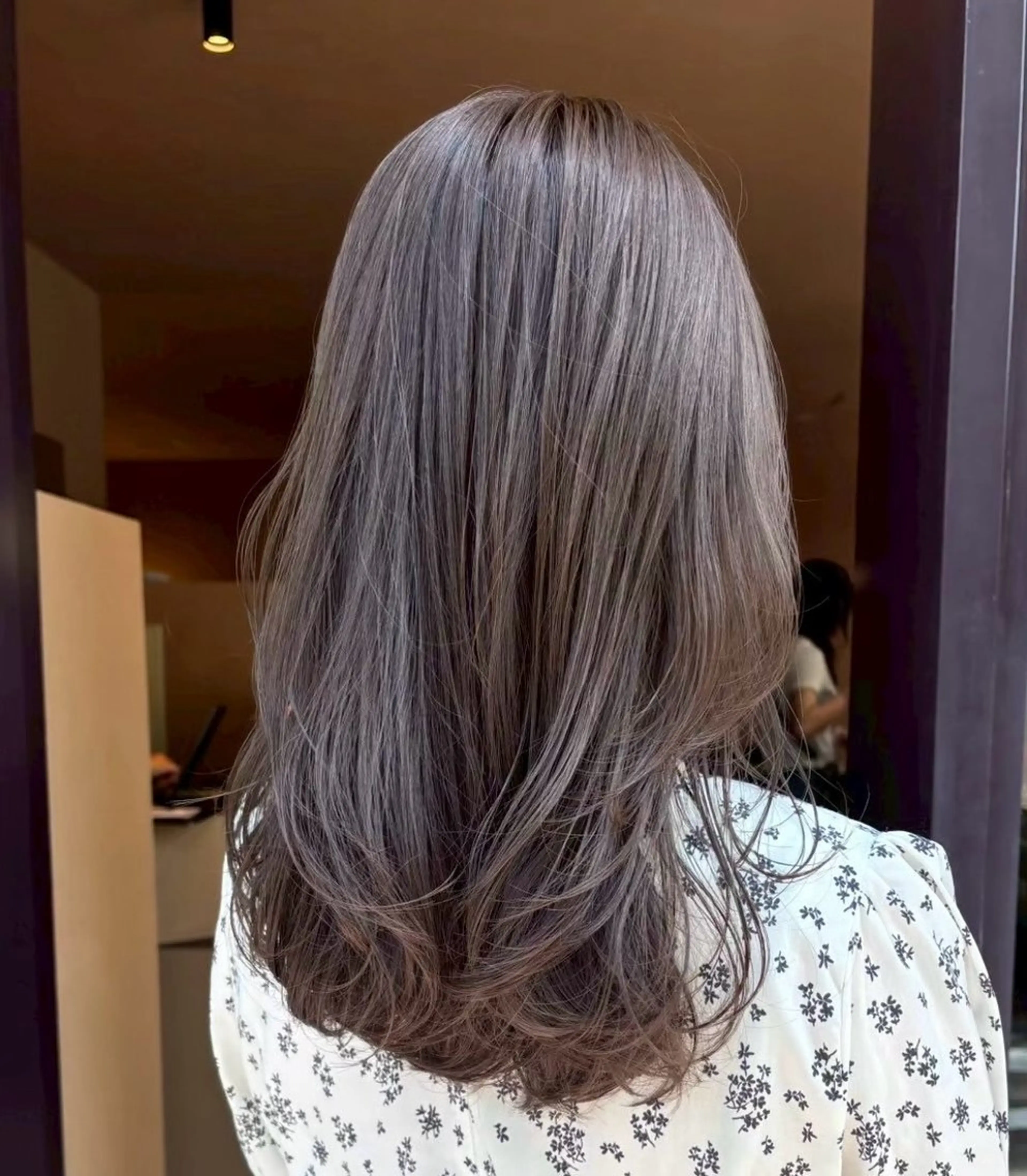 ミディアム HINA /パーマ/ YOKE / 桃山台のヘアスタイル