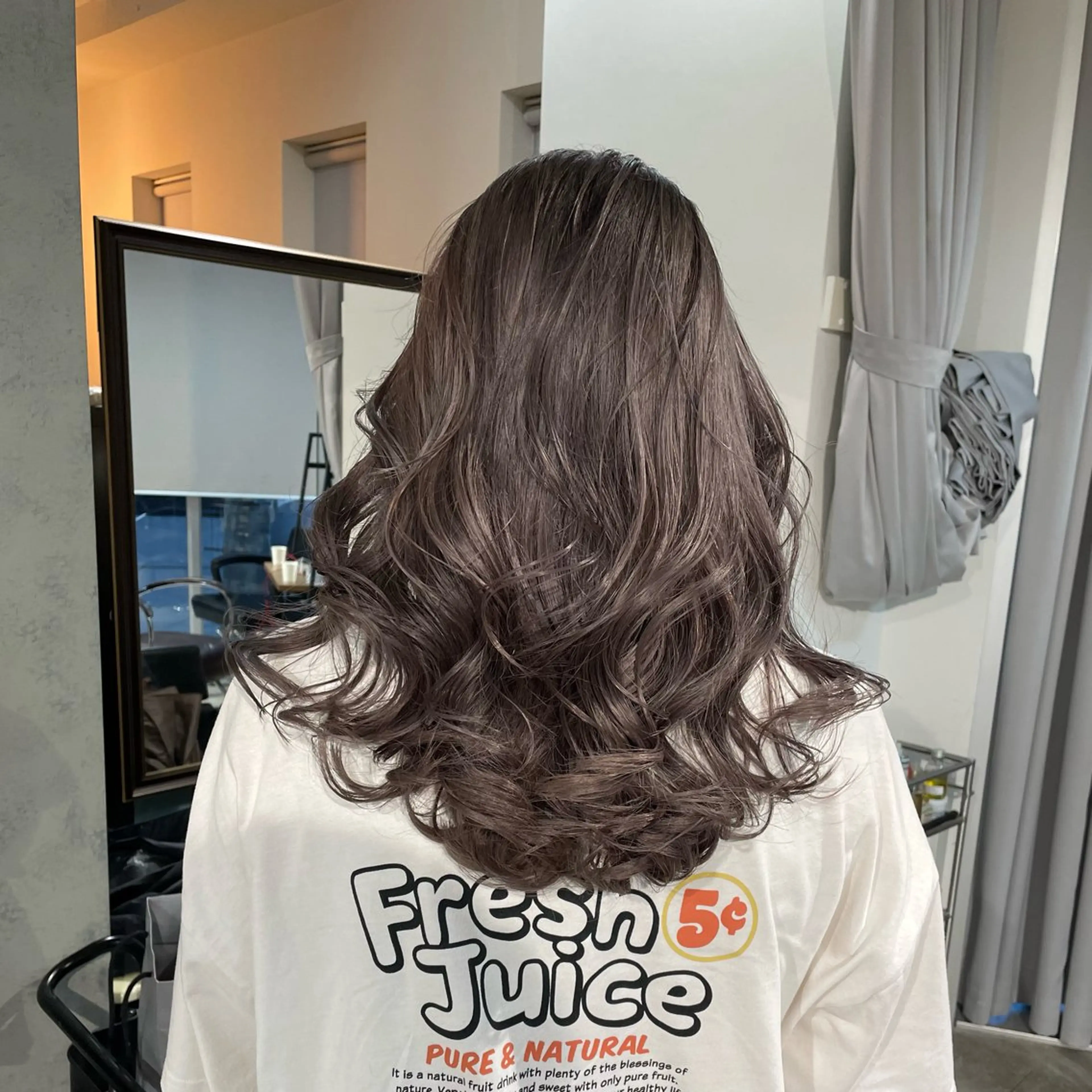 ロング カラー ヘアカラー 🤍原宿/ハイトーン みほ🎀໒꒱のヘアスタイル