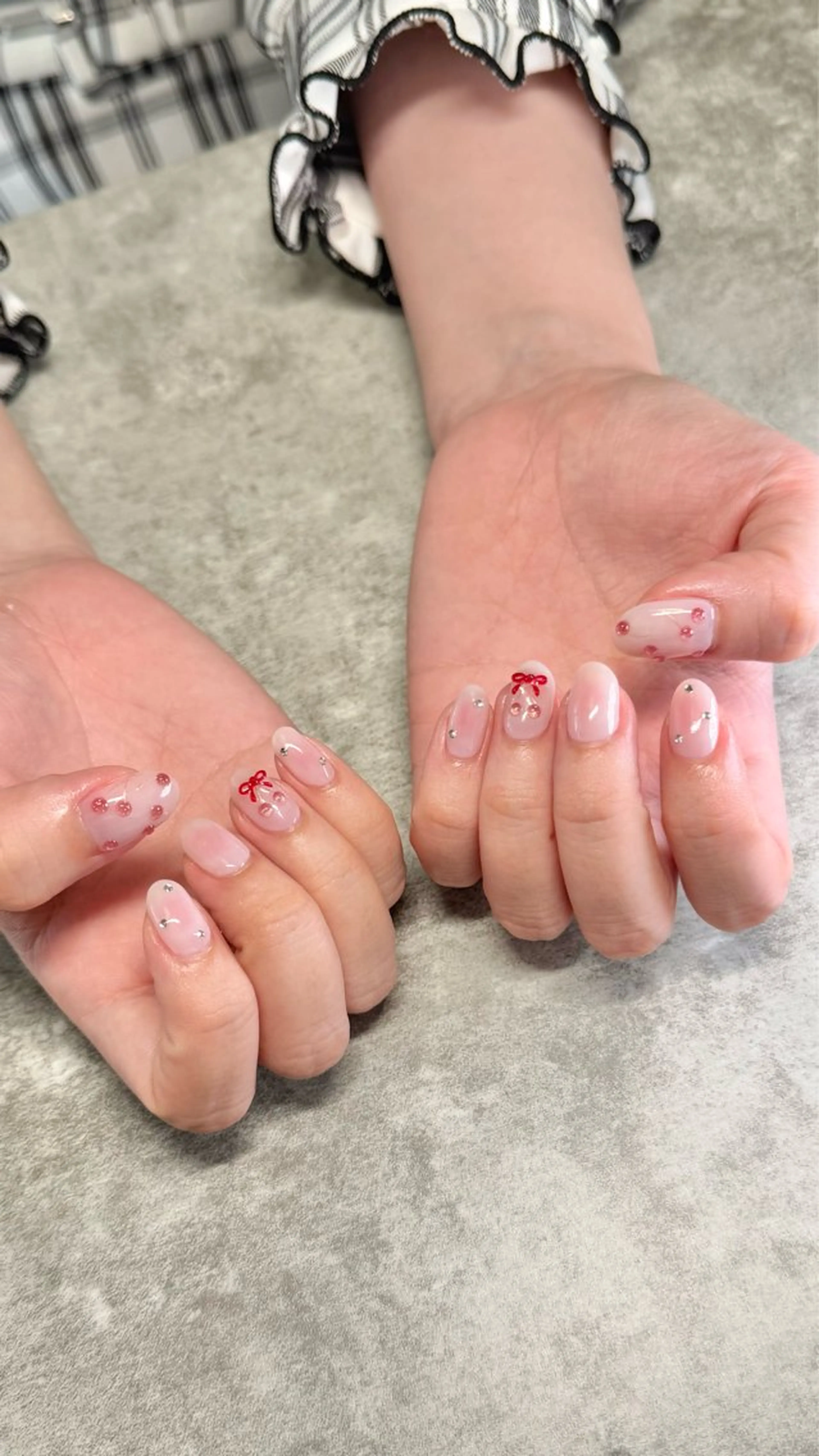 ネイル ハンドネイル ハンドケア shino🌟 痛ネイルのネイルデザイン