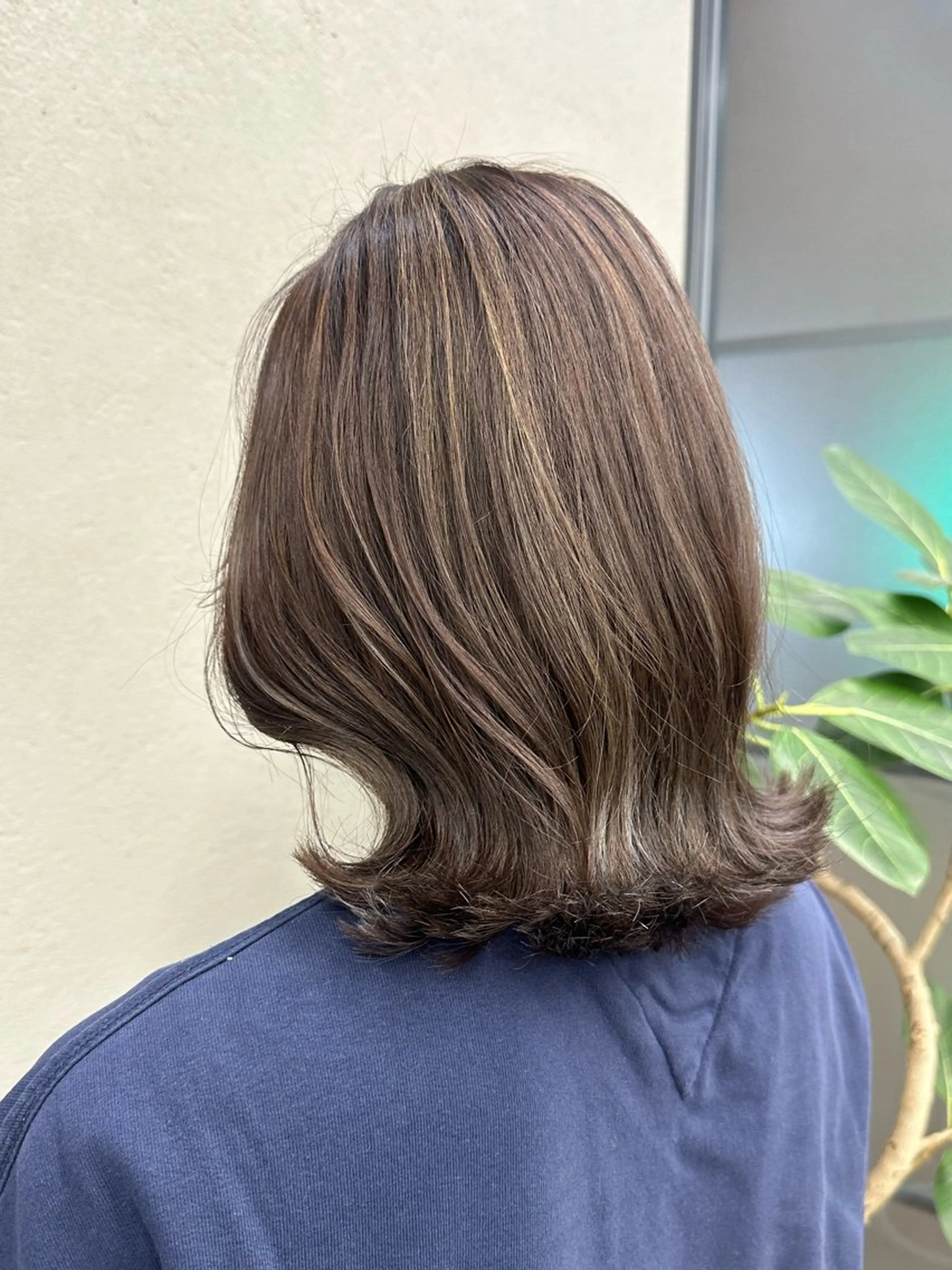 ミディアム ハイライト ツヤカラー🧸💫 のりかのヘアスタイル