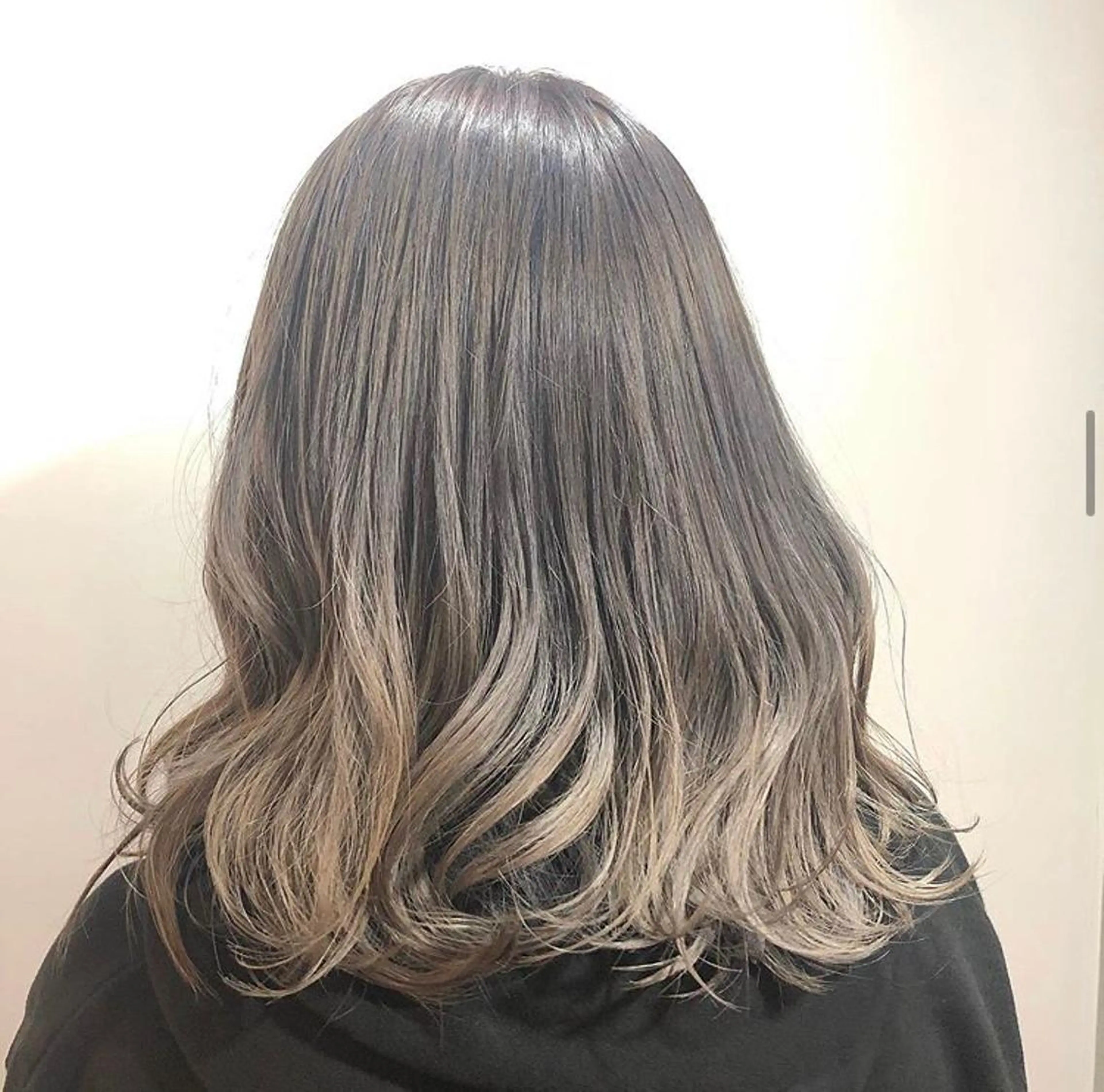 セミロング カラー グラデーションカラー グレージュ 髪質改善サロン 梅田/ヨナミネのヘアスタイル