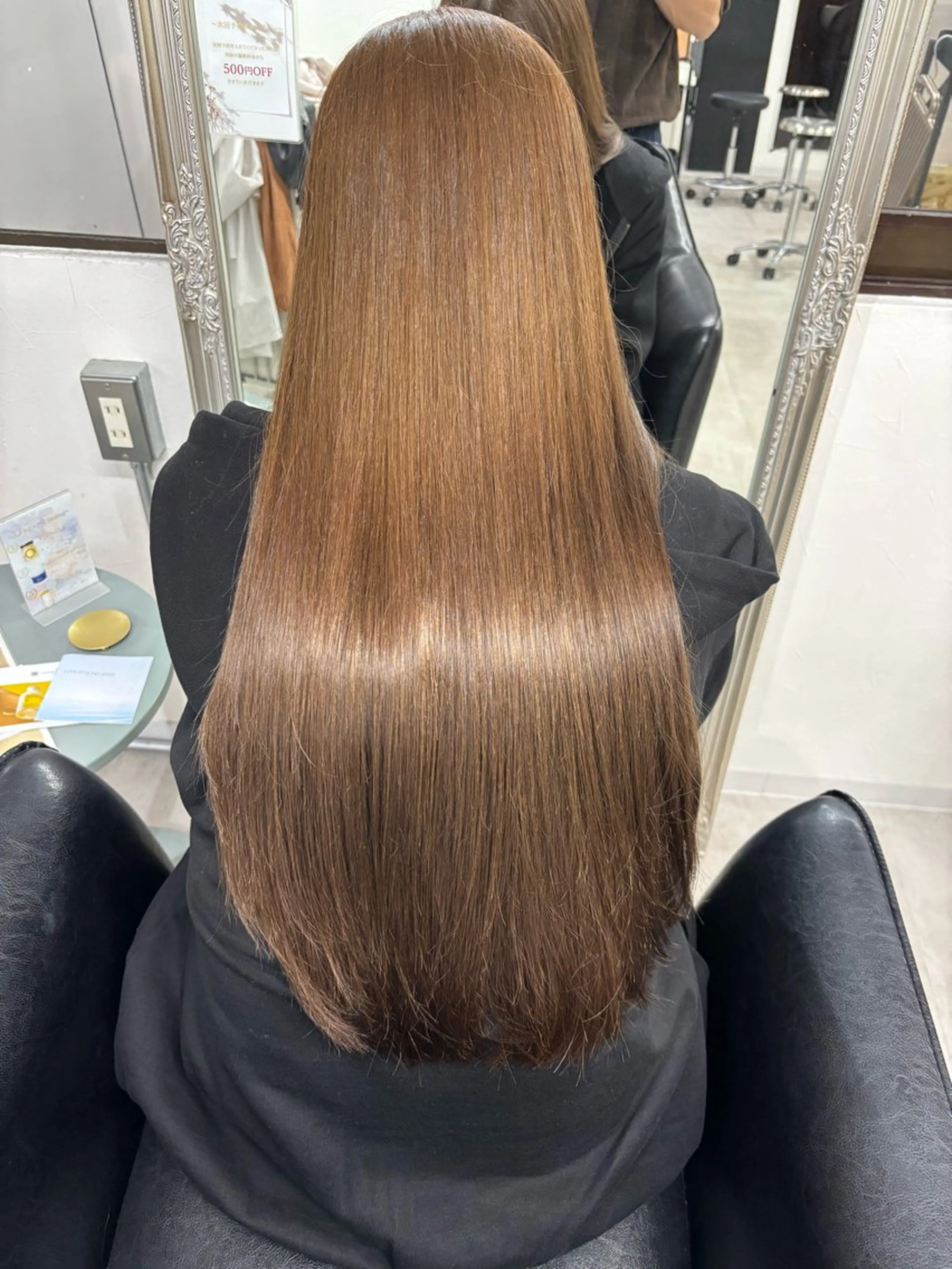 セミロング 久志 梨花のヘアスタイル