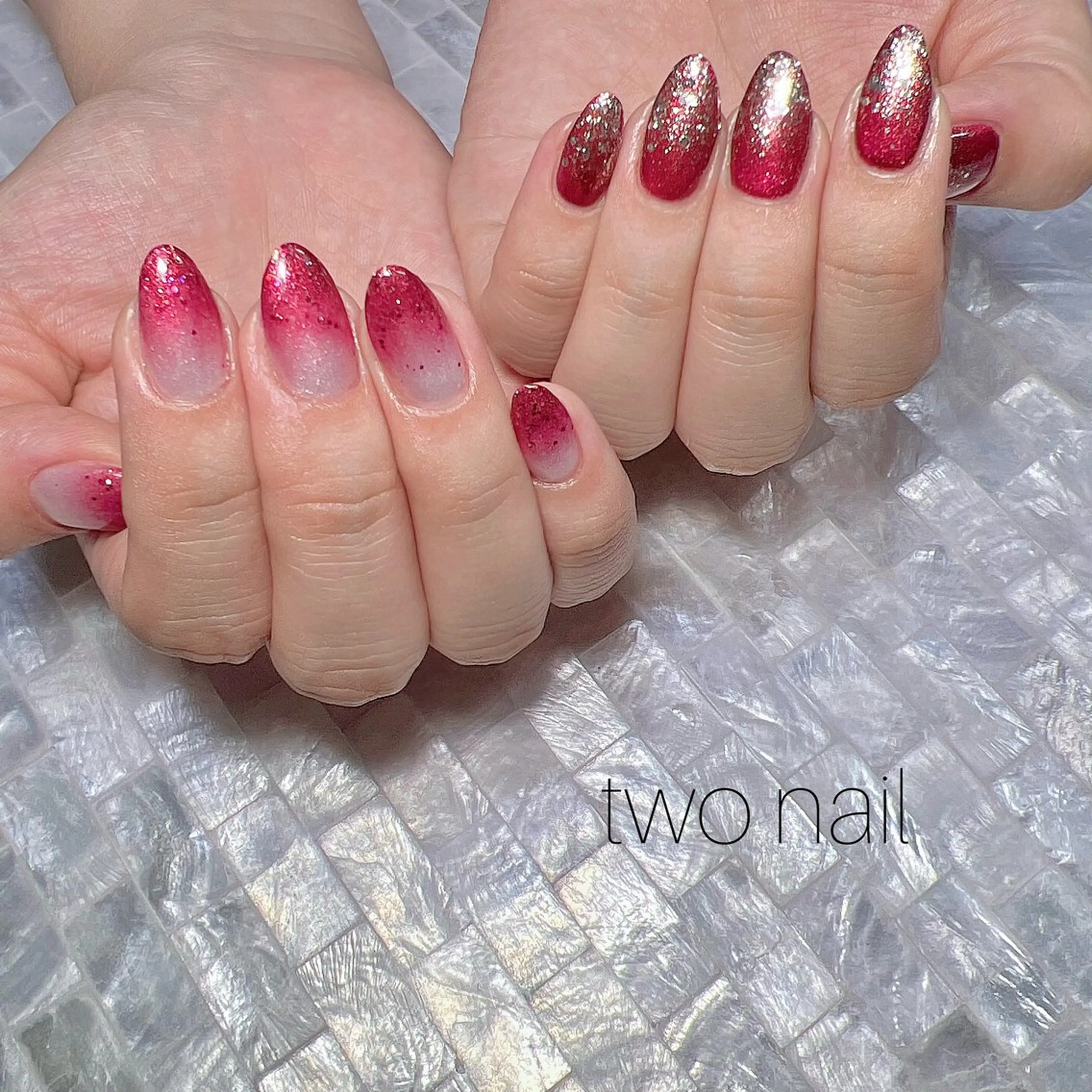 ネイル キラキラネイル ネイルチップ ホワイト ハンドネイル two nailのネイルデザイン