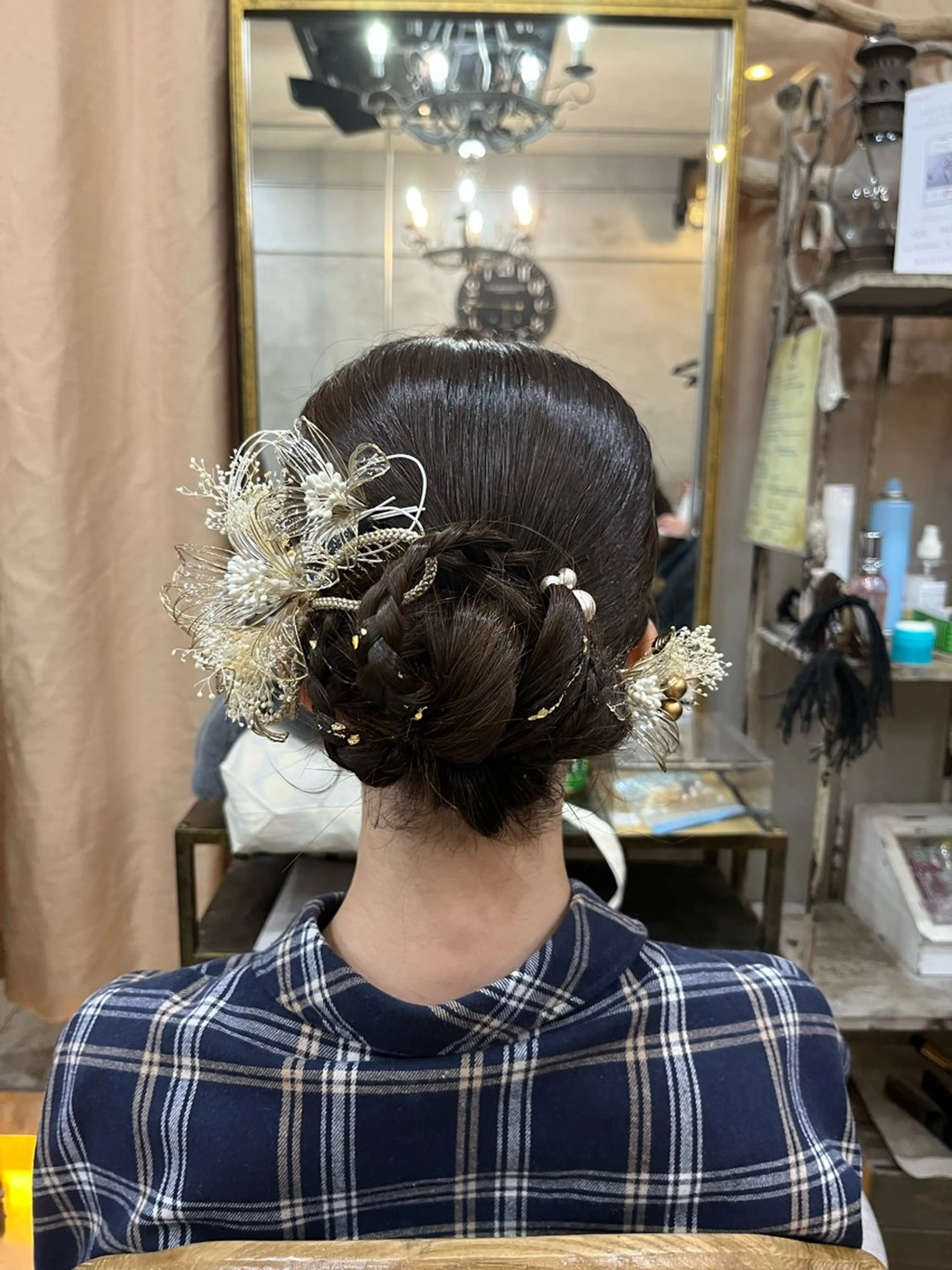 ロング ヘアアレンジ 艶髪/ハイトーン/ ヘアセット/モエノのヘアスタイル