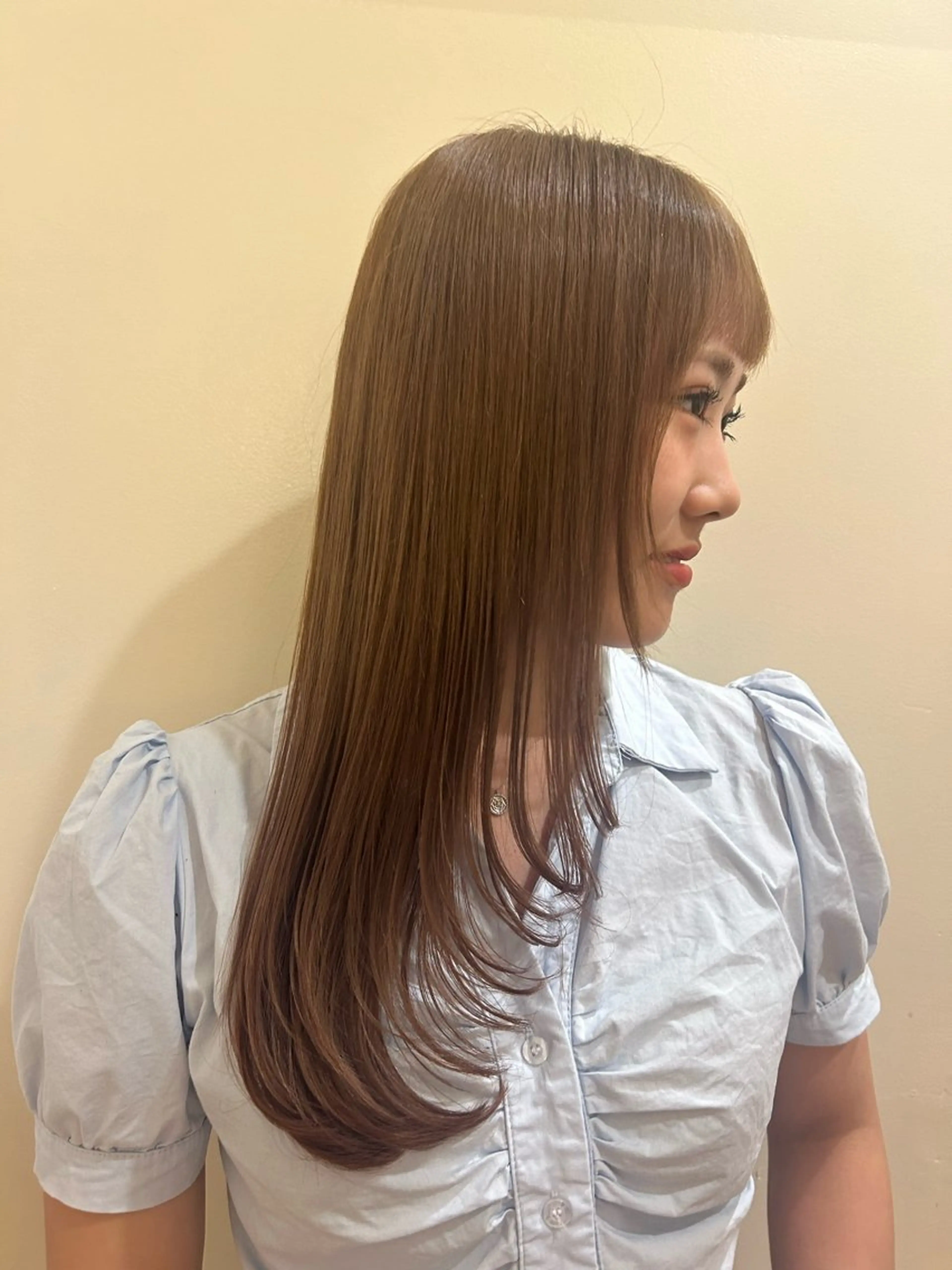 ロング レイヤーカット ロング CHICCA本八幡 平賀ひなたのヘアスタイル