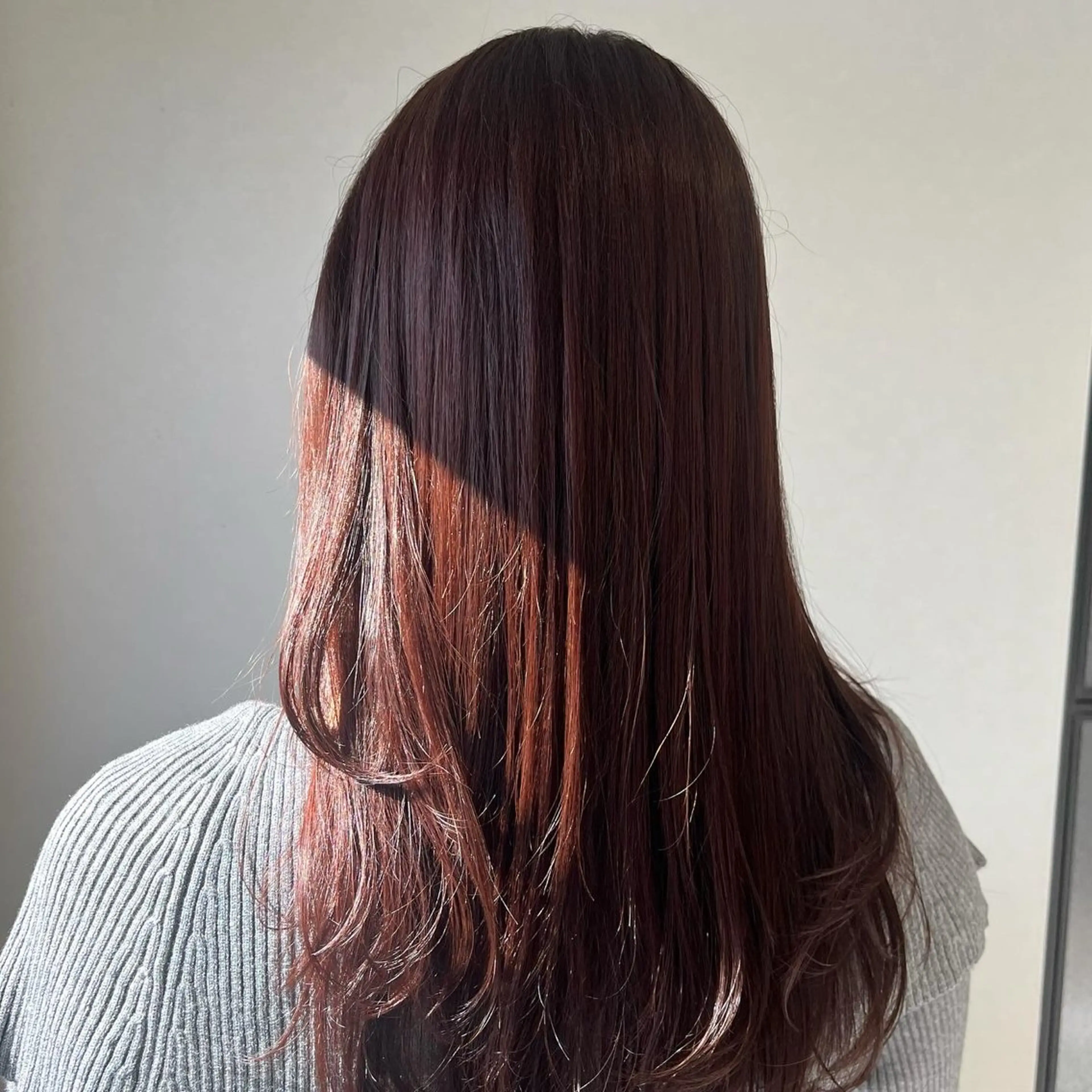 ロング うる艶カラー asukaのヘアスタイル