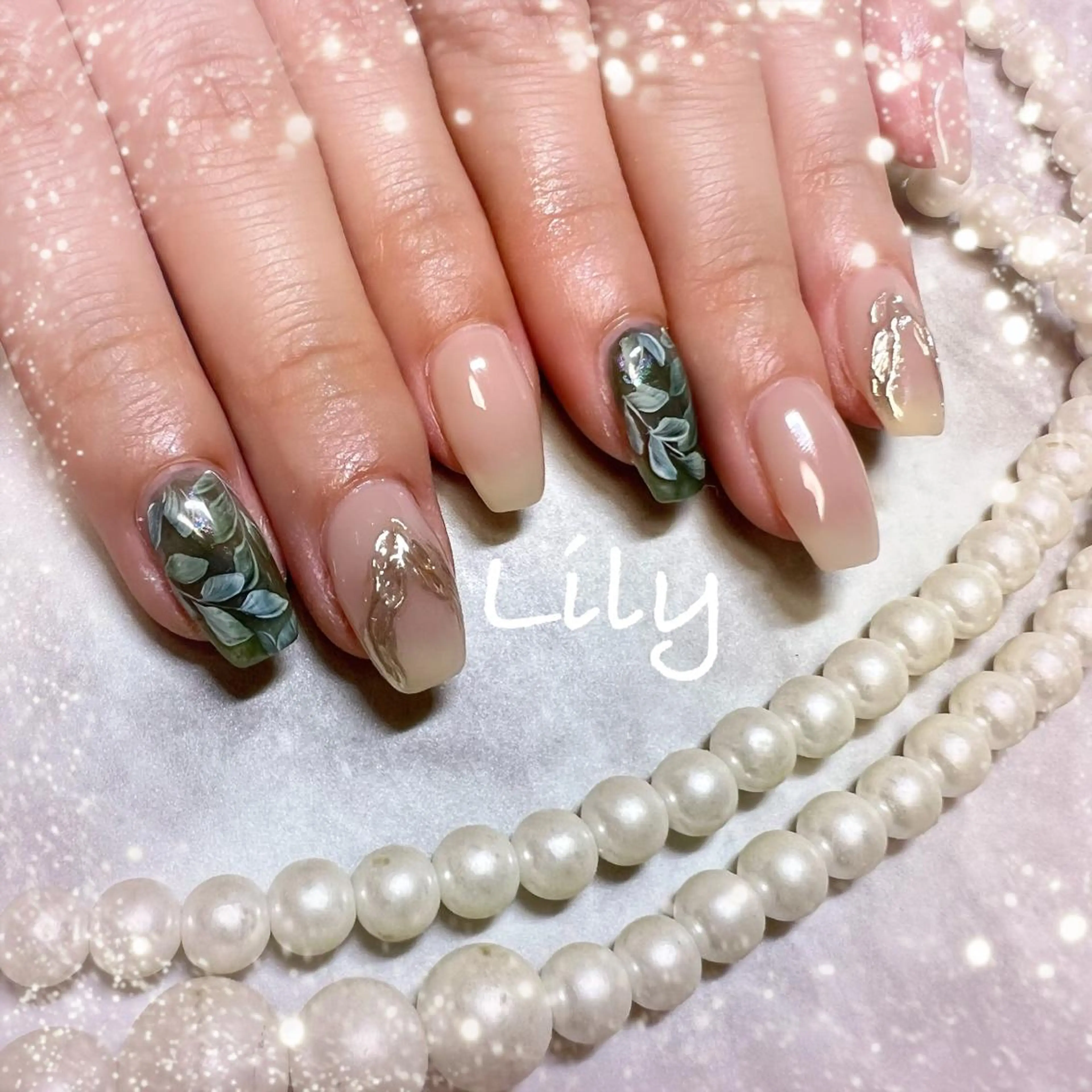 ネイル ハンドネイル Lily*nail 🌻Mii🌻のネイルデザイン