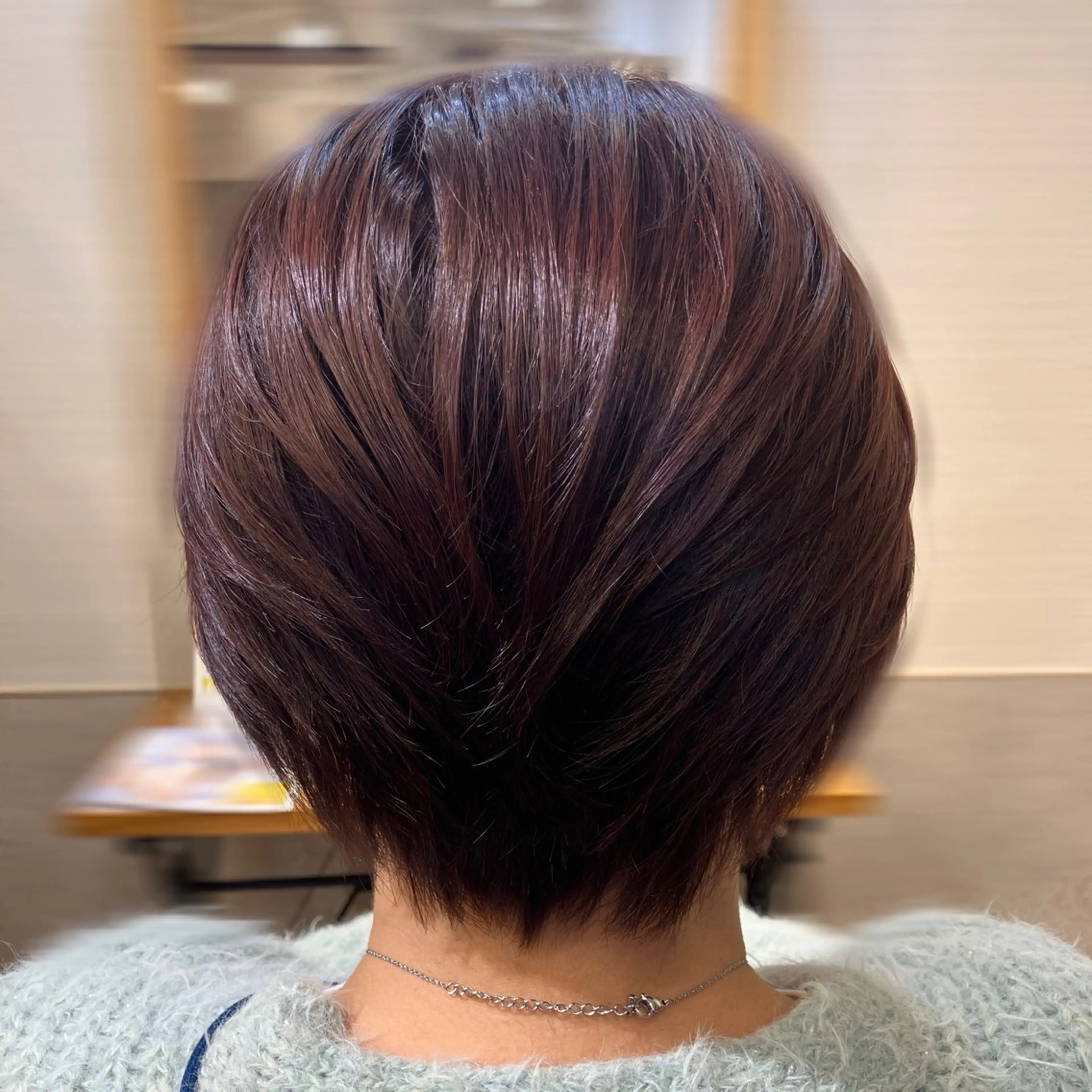 ショート カラー ブラウンカラー パープルカラー パープルブラウン ヘアカラー モデル募集/lala _osawa🐳🫧のヘアスタイル