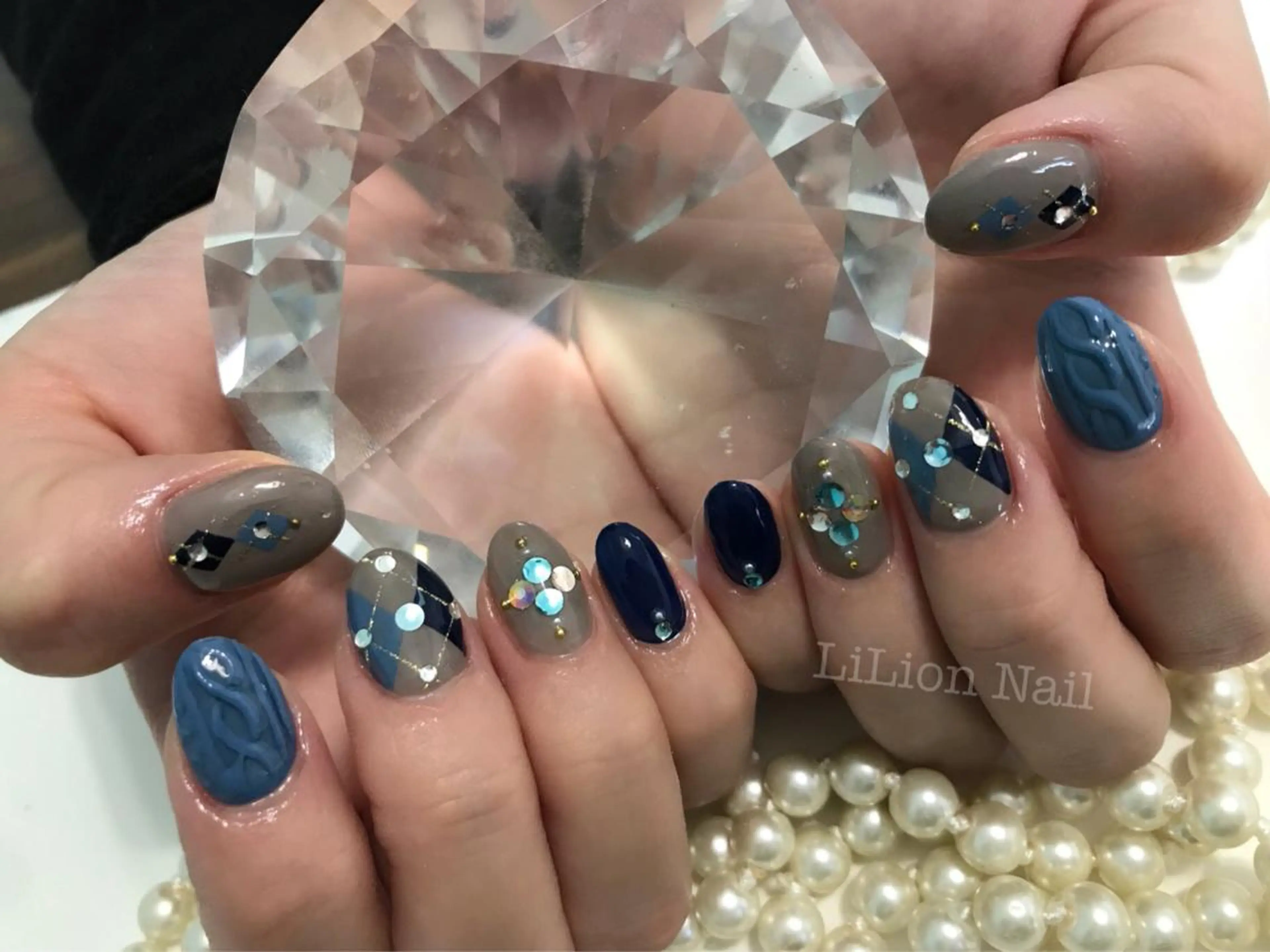 ネイル LiLion Nailのネイルデザイン