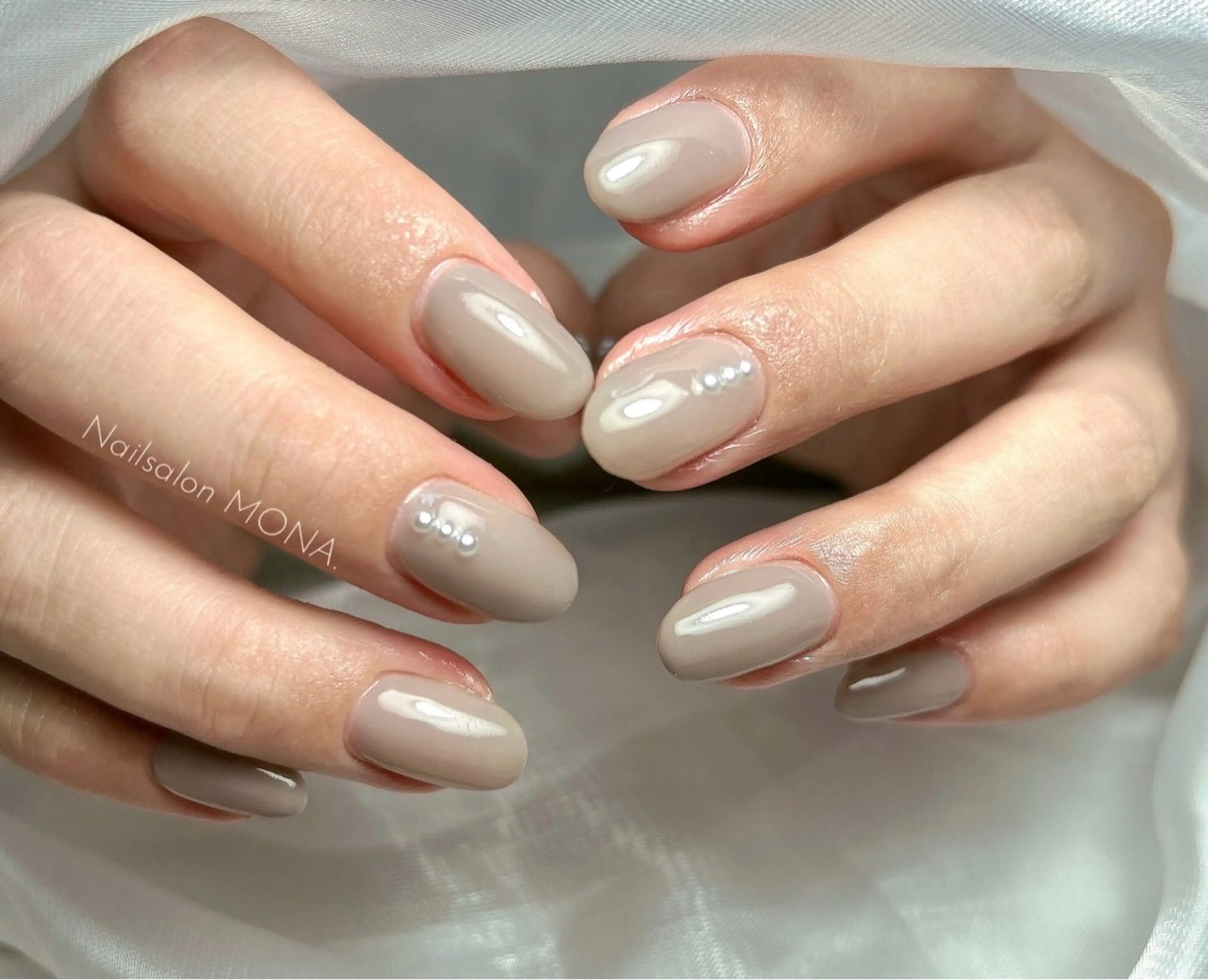 ネイル ワンカラーネイル ハンドネイル Nailsalon MONA.のネイルデザイン