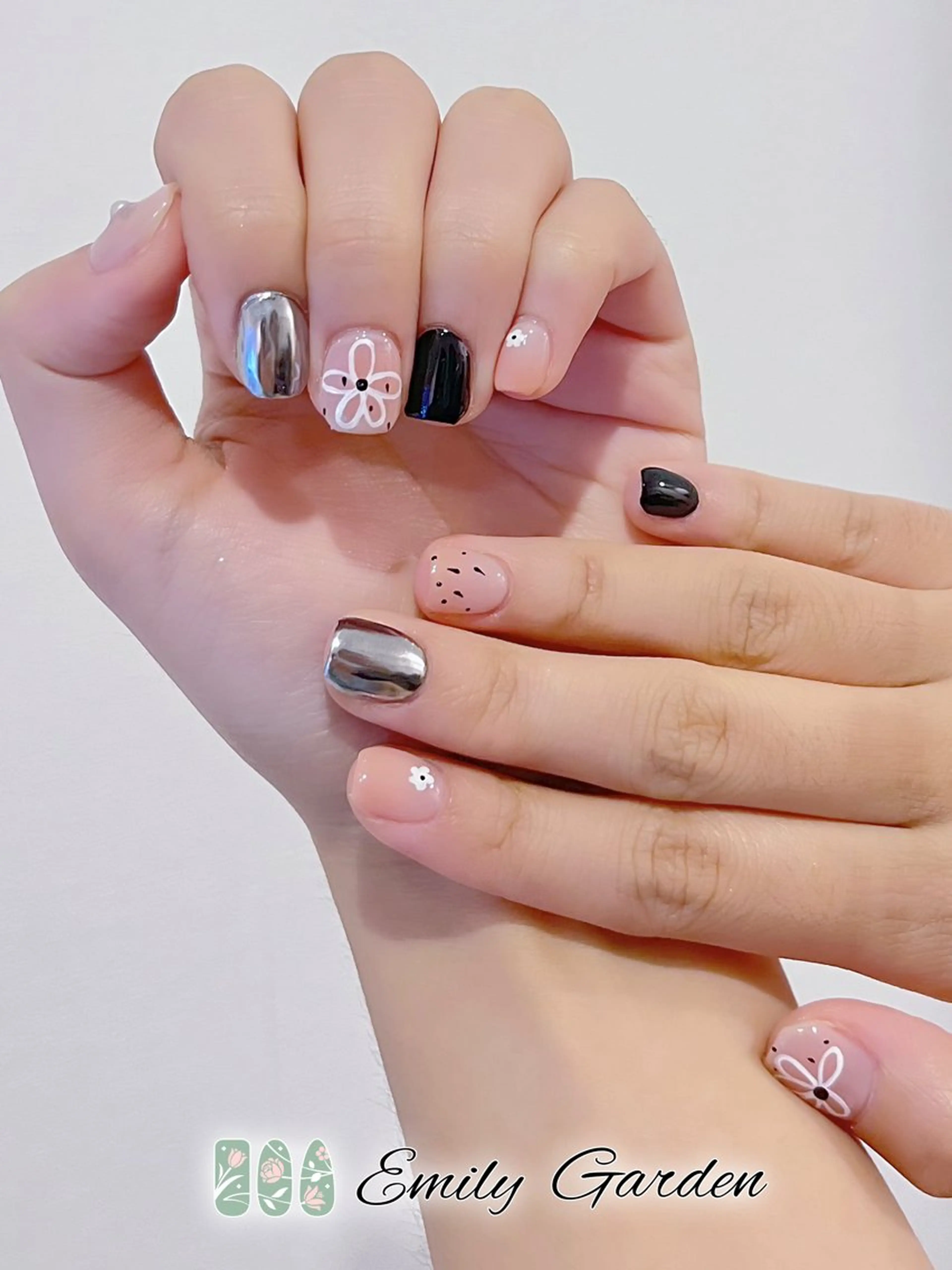 ネイル Emily Garden 六本木のネイルデザイン