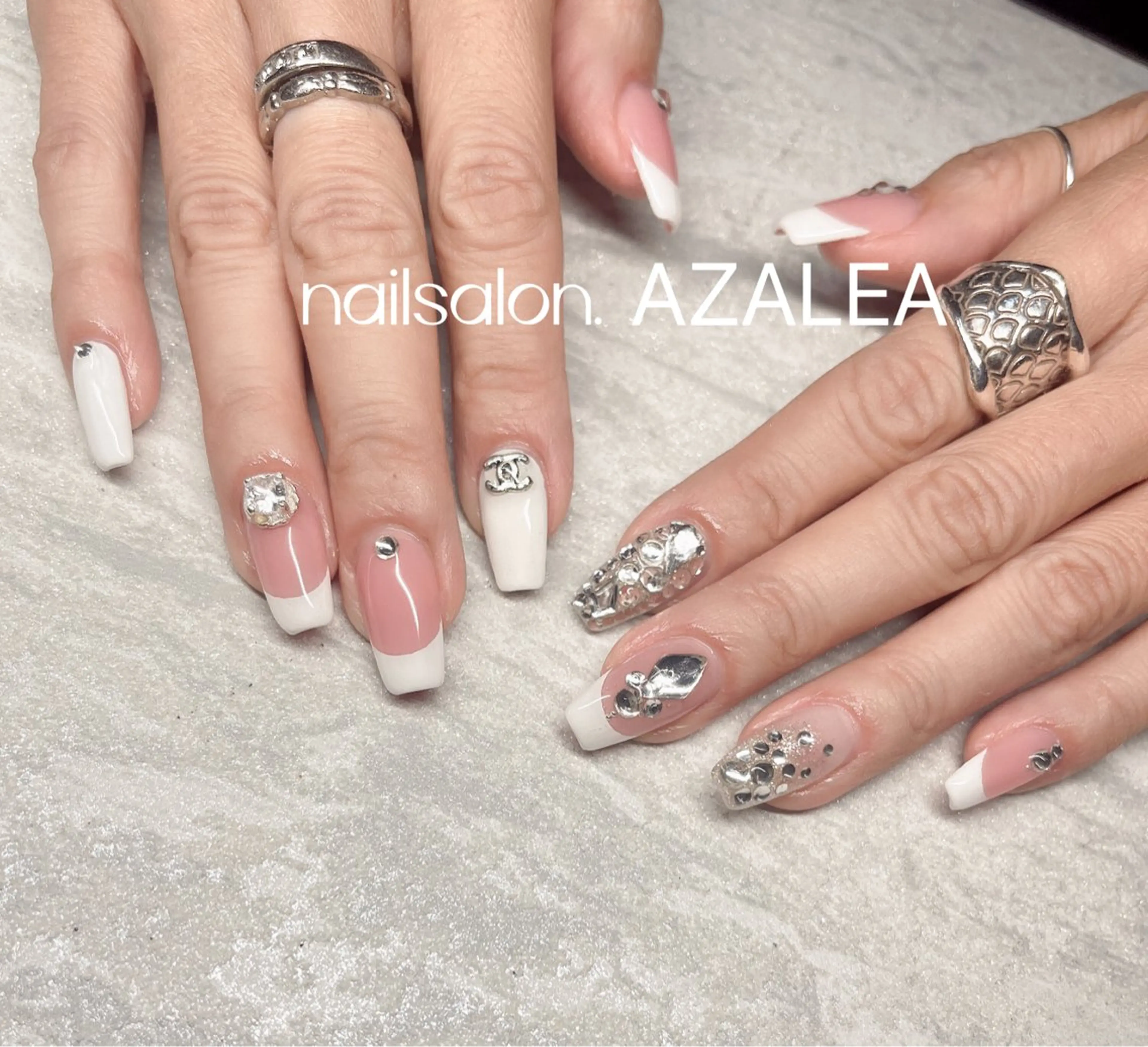 ネイル ハンドネイル R inのネイルデザイン