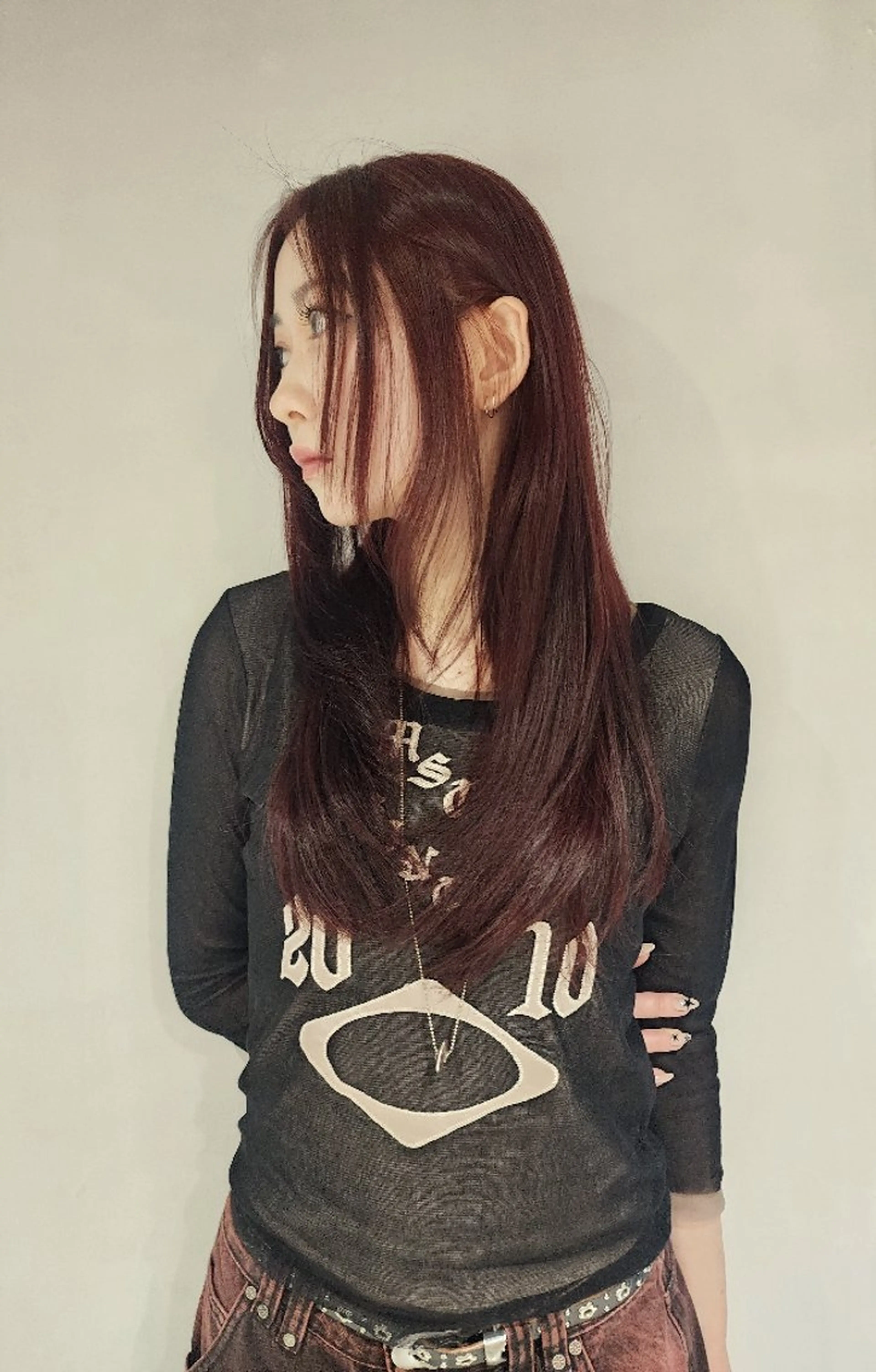 ロング カラー ロングレイヤー ブリーチ ブラウンカラー レッドカラー レッドブラウン ハイトーン/ブリーチ /デザインカラーのヘアスタイル