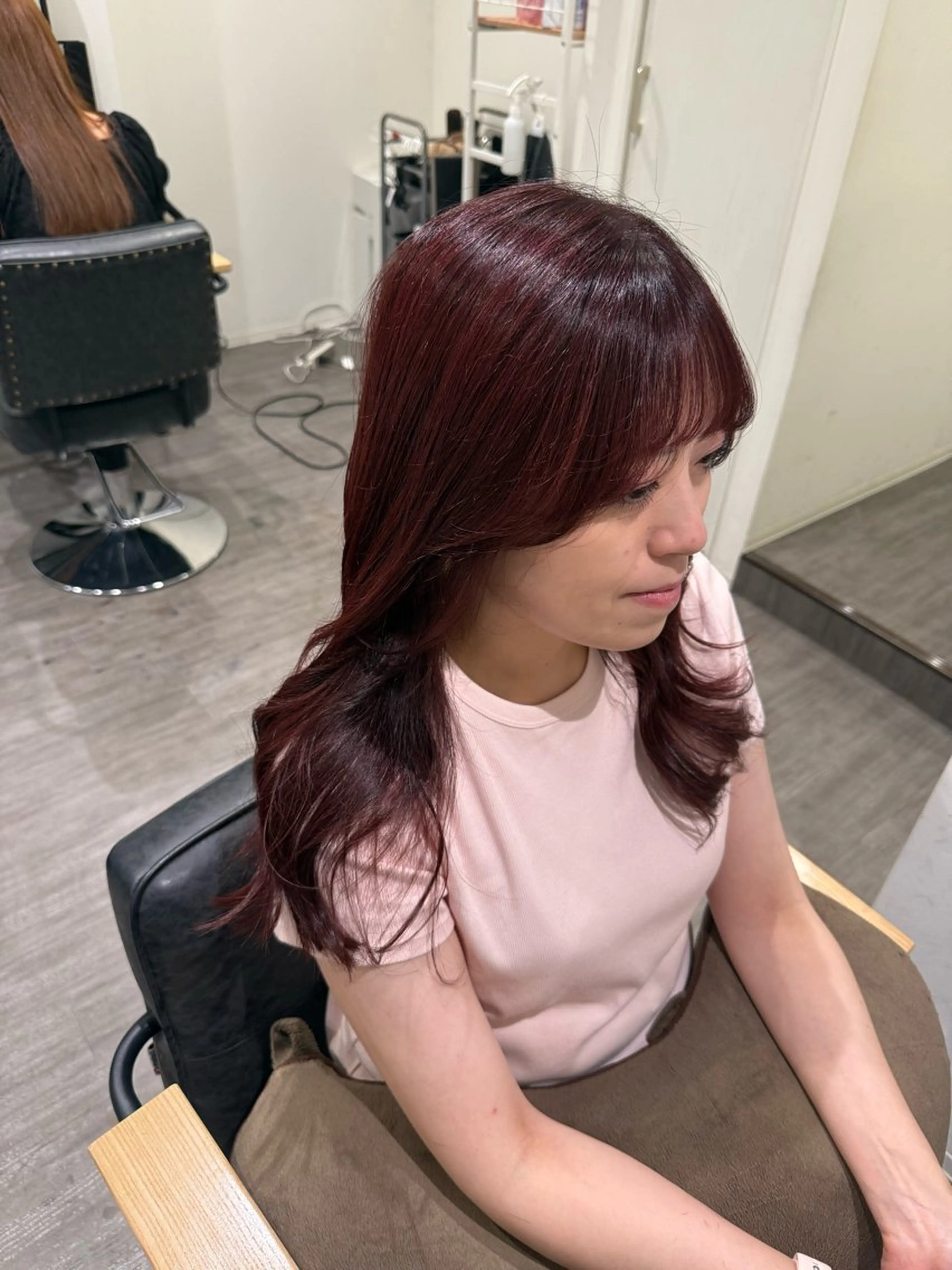 セミロング カラー ピンクカラー ローズカラー カット ヘアカラー トリートメント 艶髪レイヤー上田 紗也🇰🇷💗のヘアスタイル