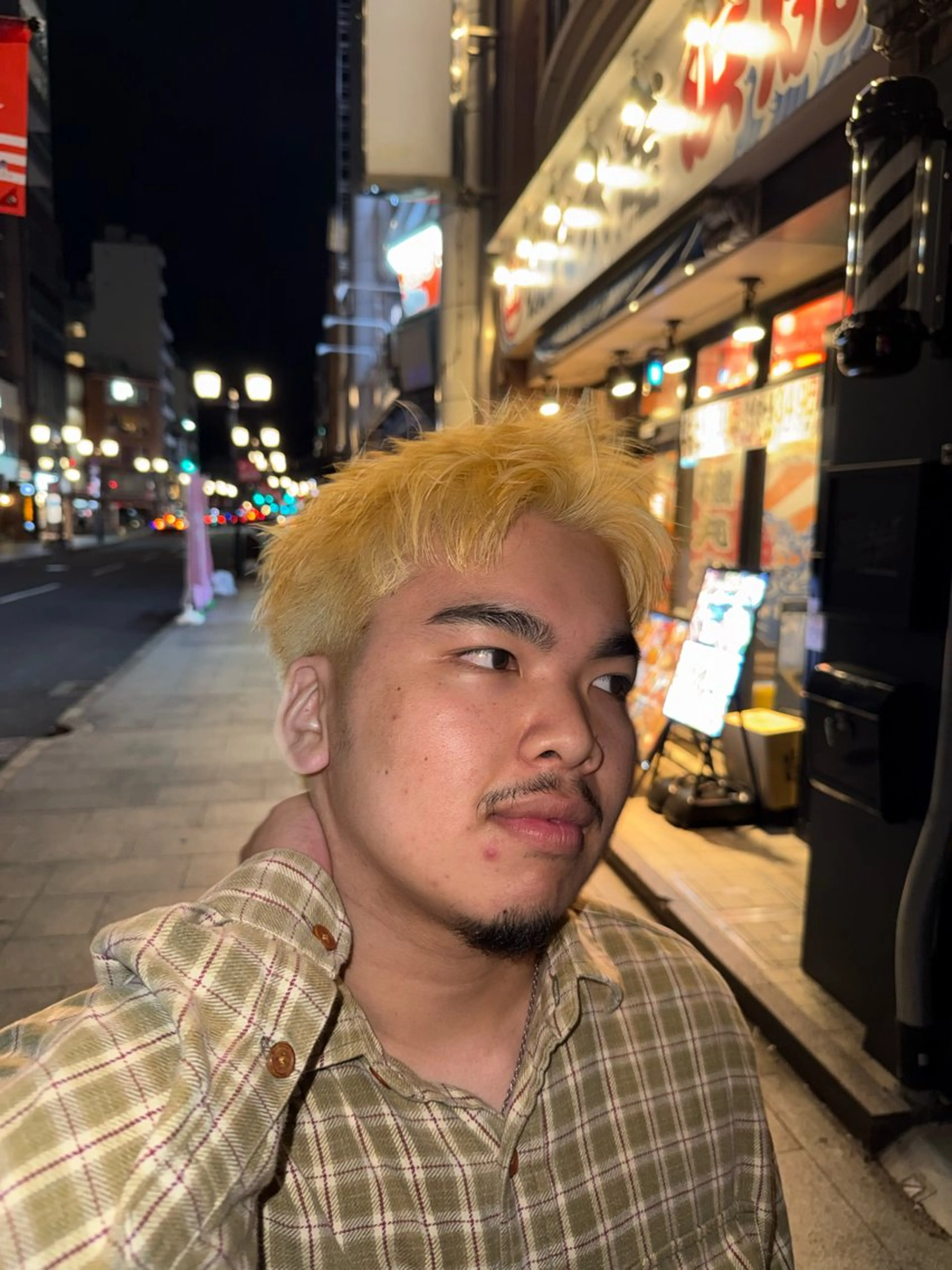 カラー ブリーチ ヘアカラー 細野 拓也のヘアスタイル