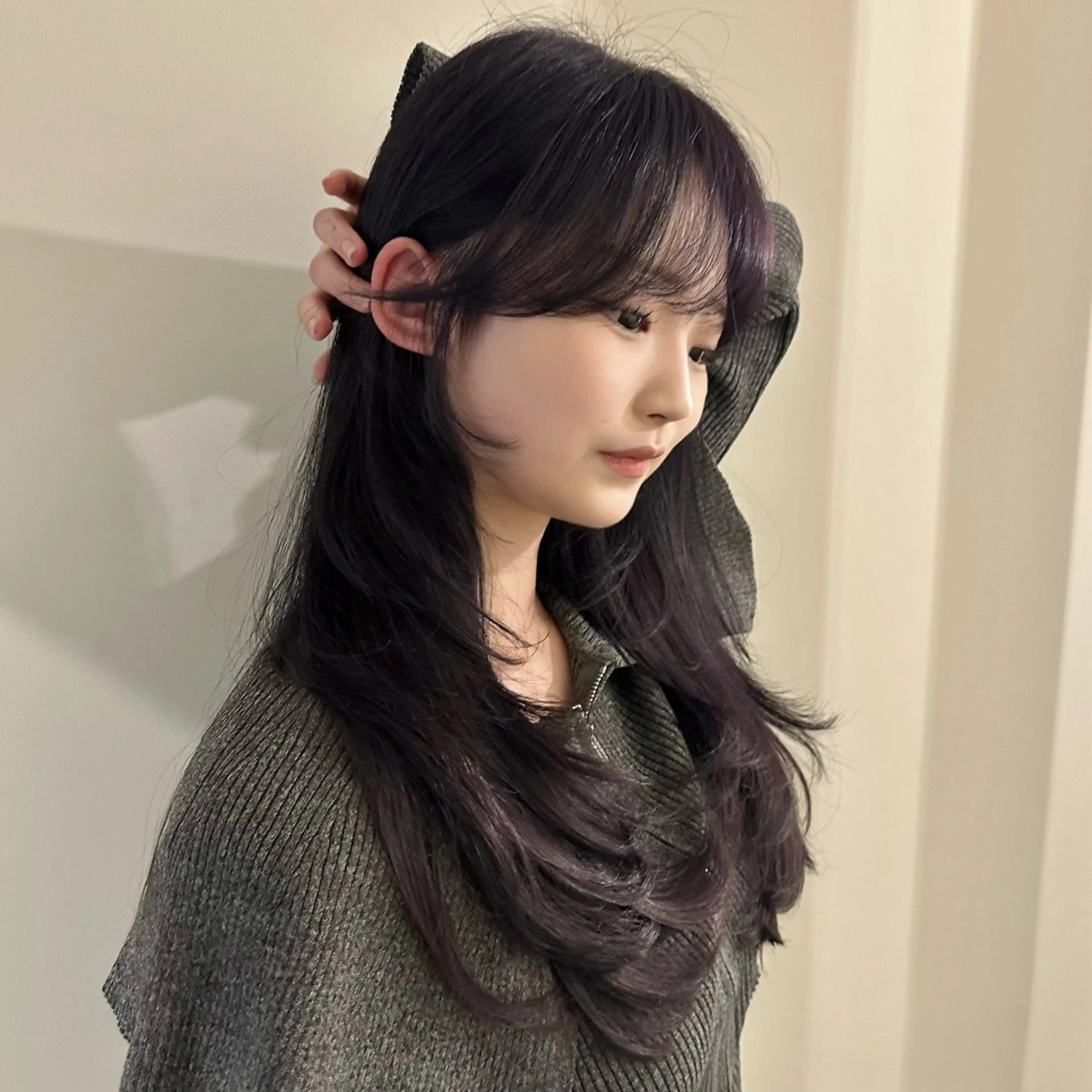 セミロング カット ヘアカラー トリートメント 🌹ハッシュカット、 レイヤー韓国ヘア🌹のヘアスタイル