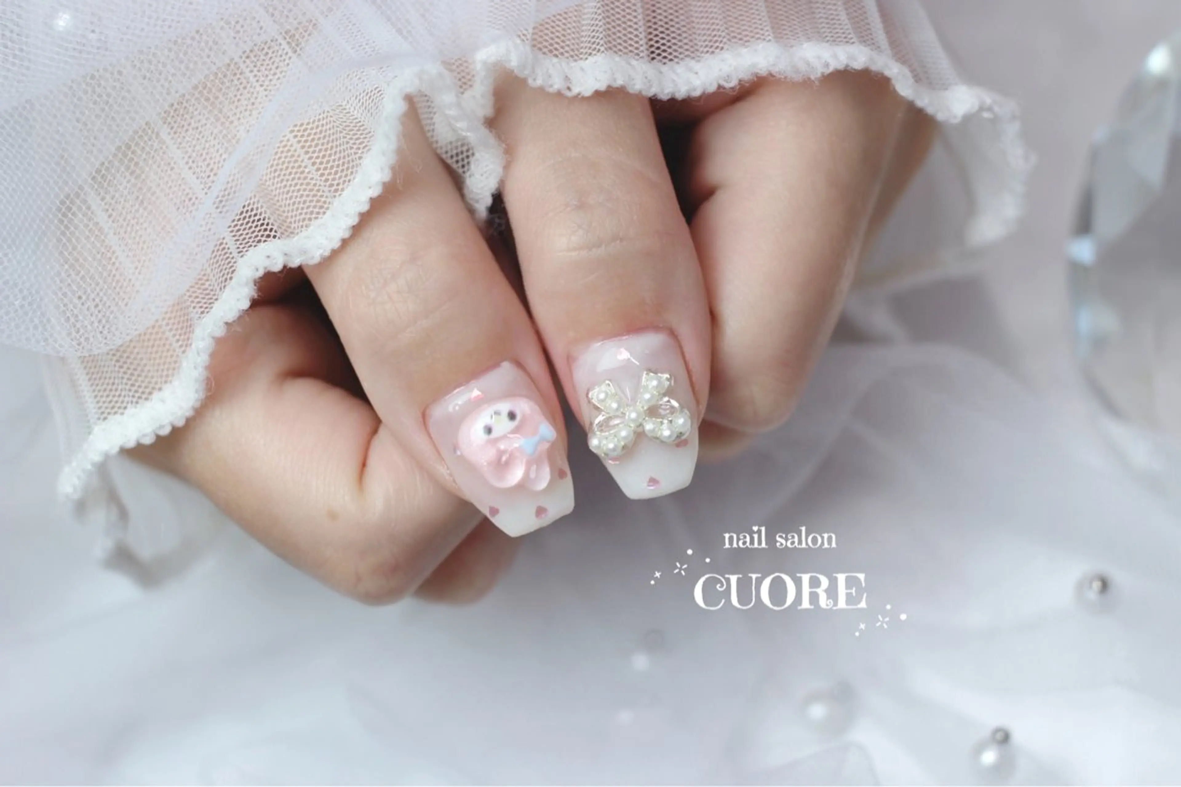 ネイル ドット ピンク シンプルネイル 春ネイル ハンドネイル nail salon CUOREのネイルデザイン
