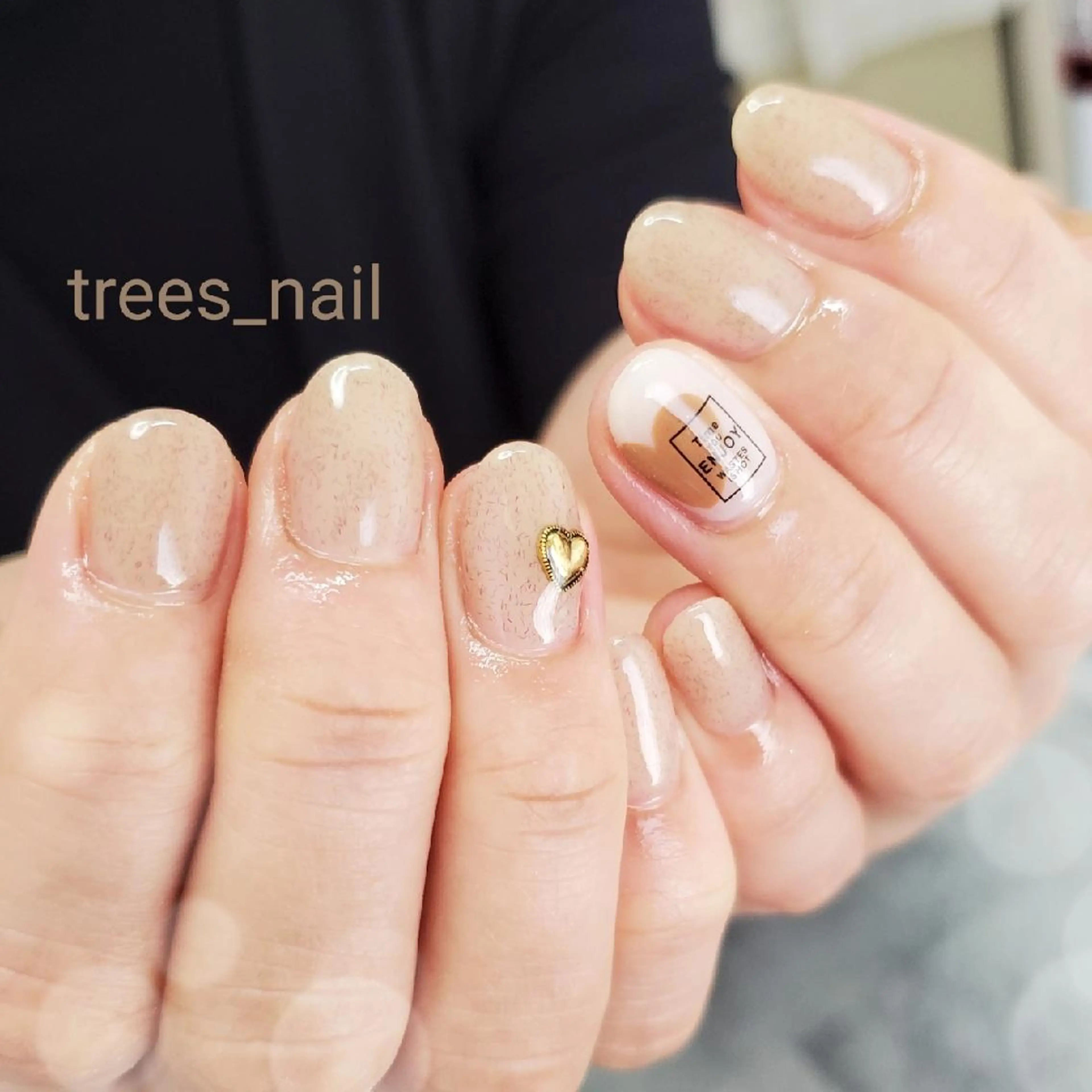 ネイル trees_ nailのネイルデザイン