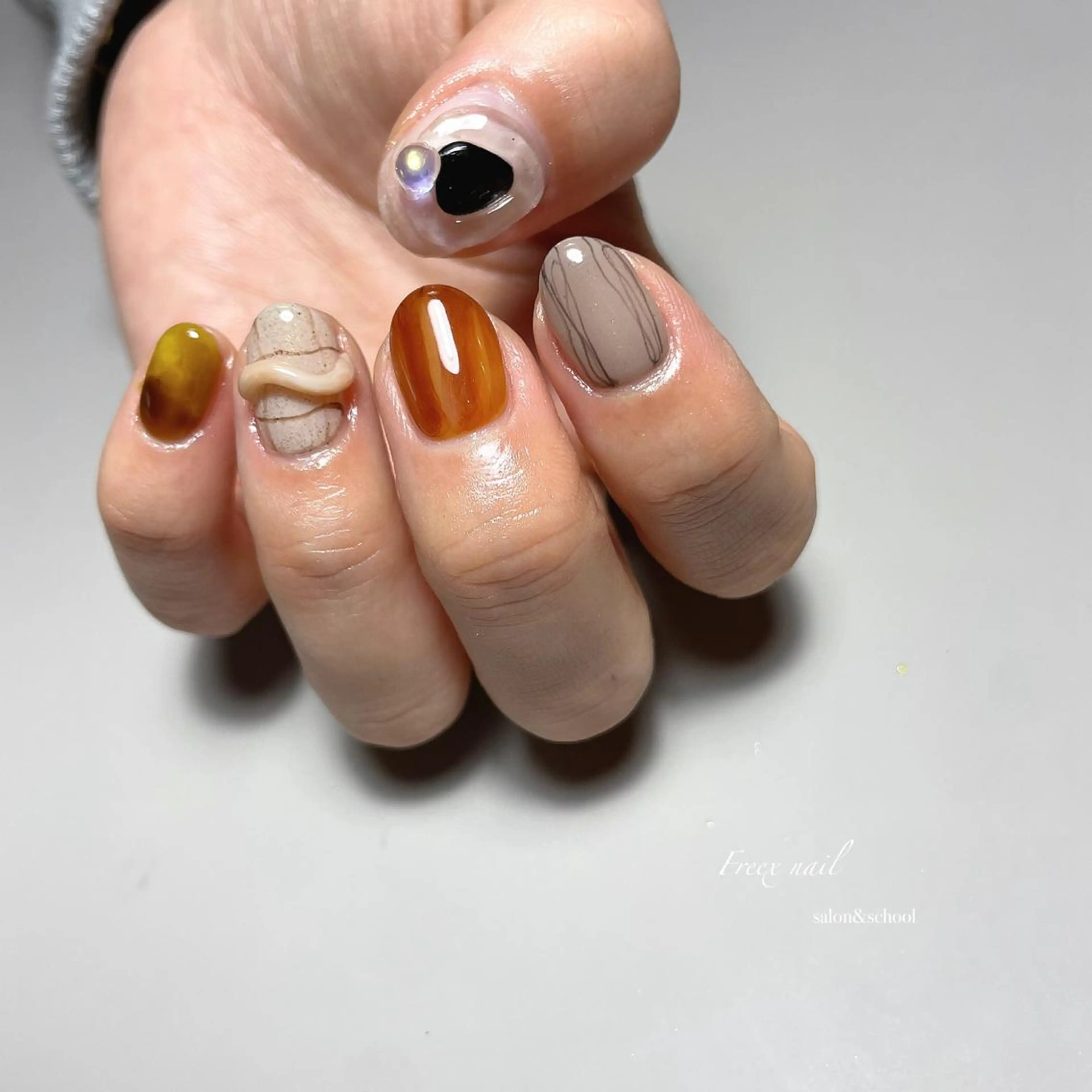 ネイル ハンドネイル フットネイル freex nail /ニュアンス/個性派のネイルデザイン