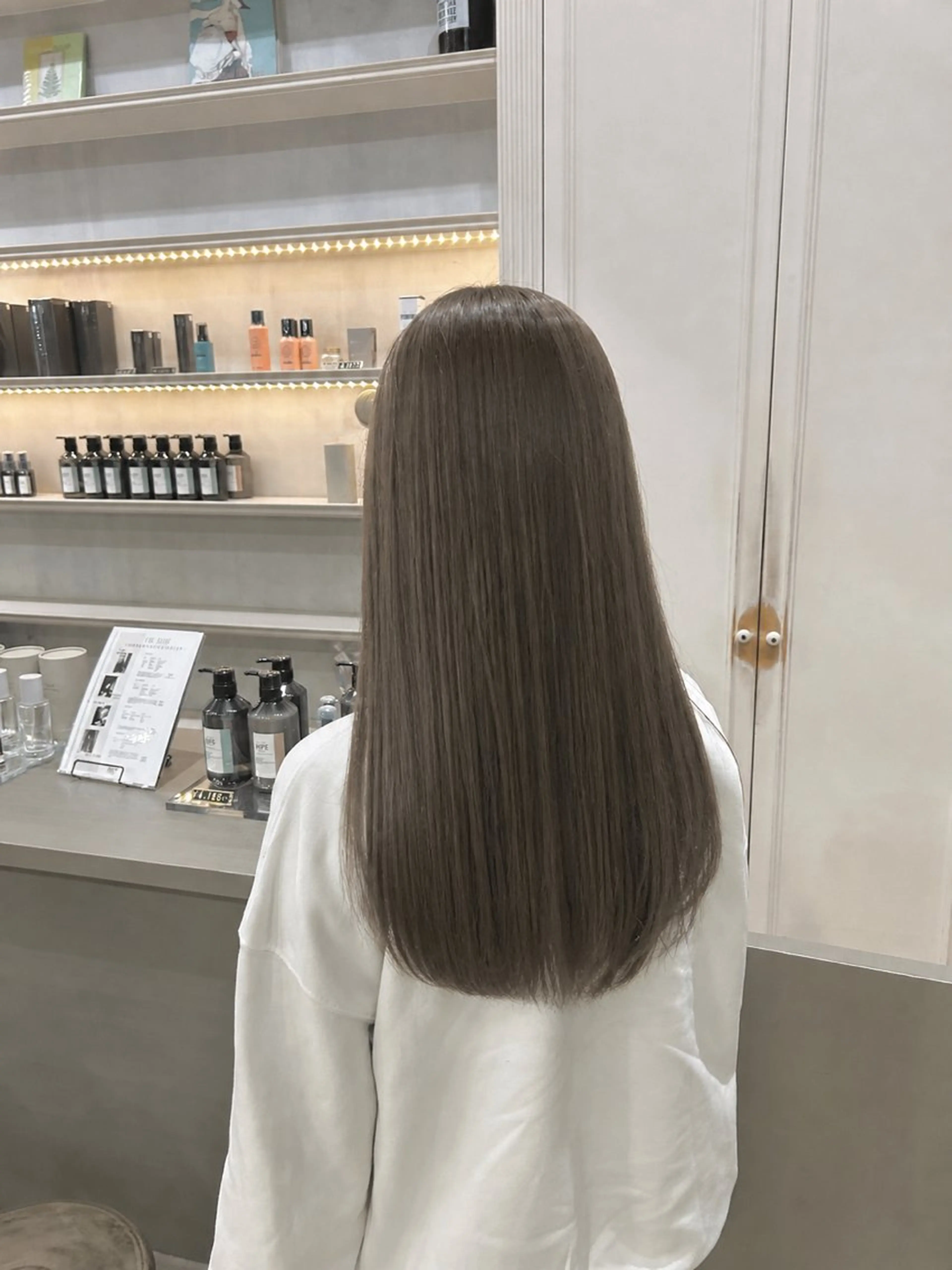 【ブリーチなしで叶う透明感カラー✨】カット＆ブリーチなしダブルカラーの写真