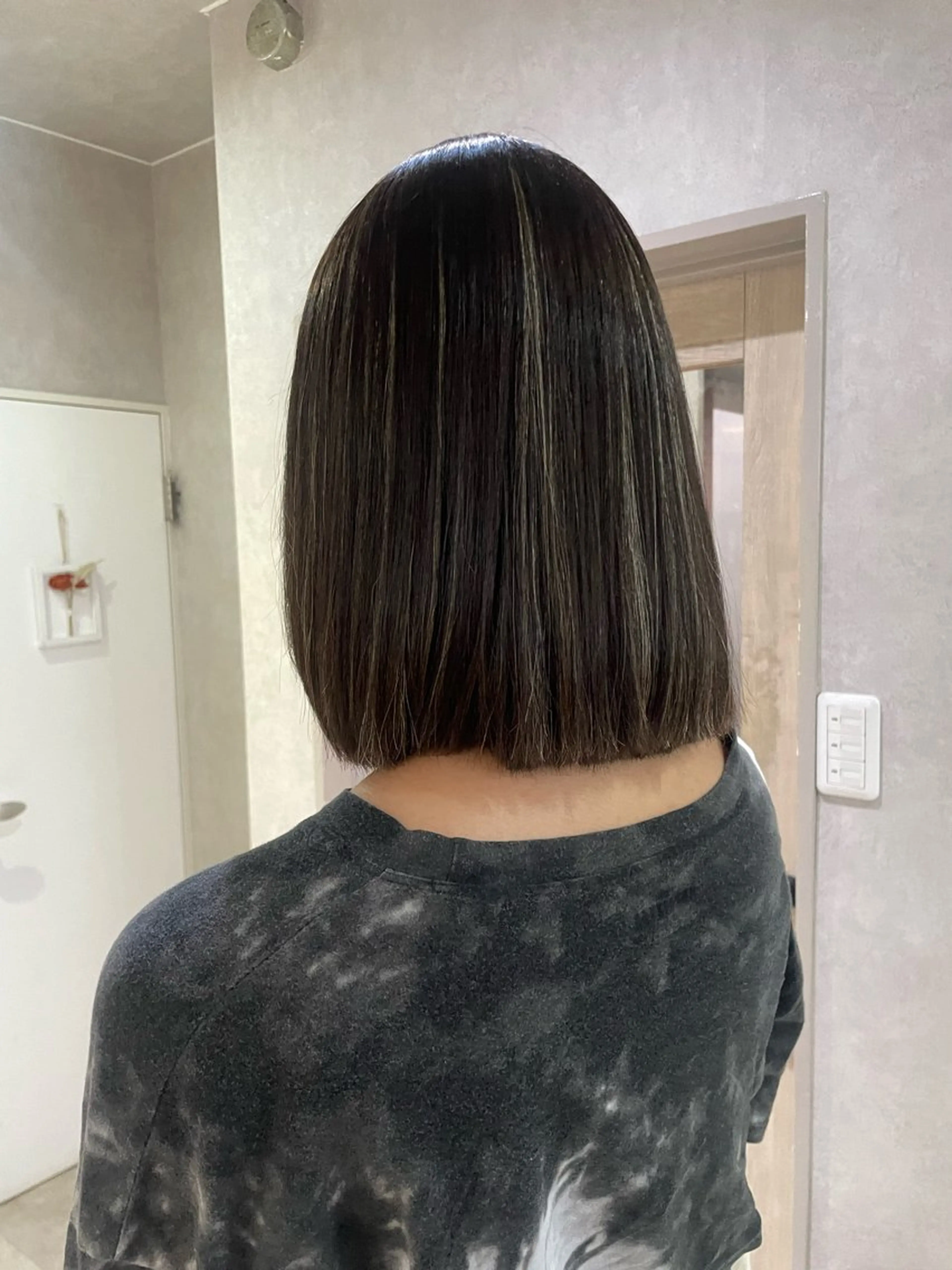 ショート カラー ブリーチ ハイライトカラー ハイライト 縮毛矯正 酸性ストレート 縮毛矯正 髪質改善/Bloss om🌷高橋沙衣のヘアスタイル